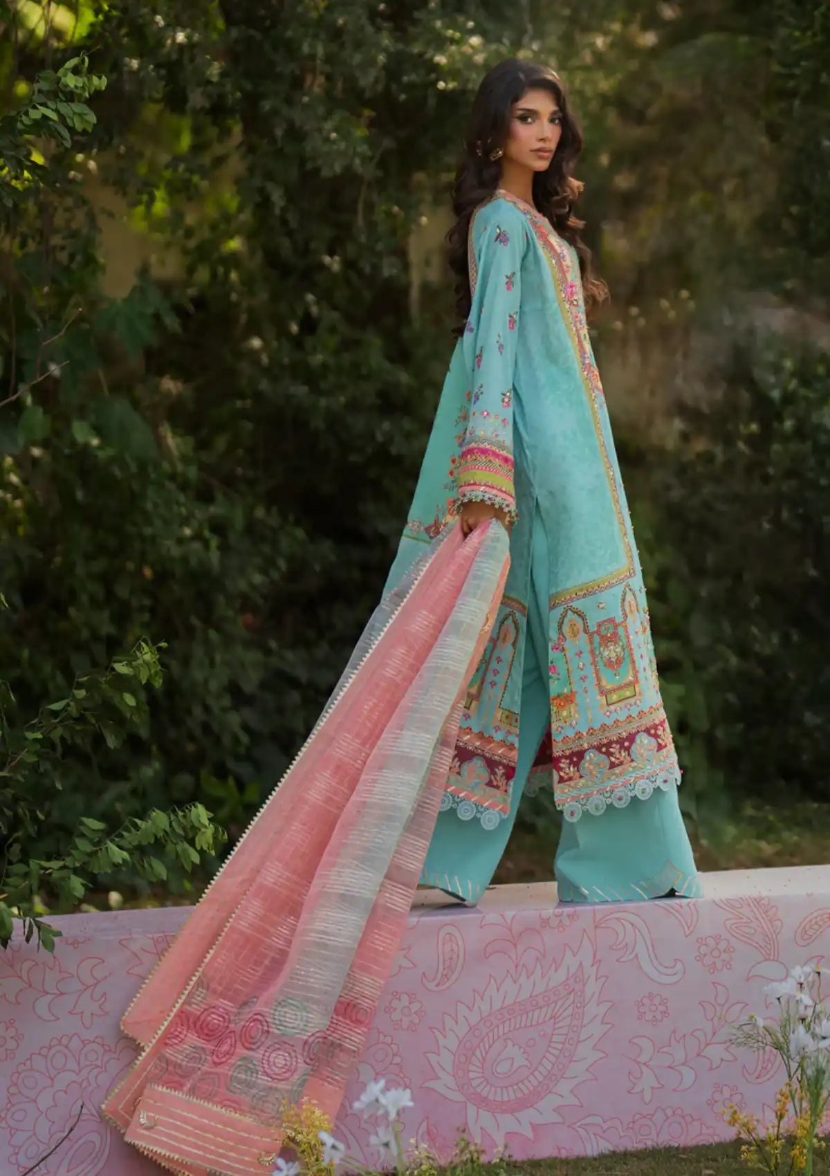 Qalamkar Luxe Silk'25 UA-06 SARA