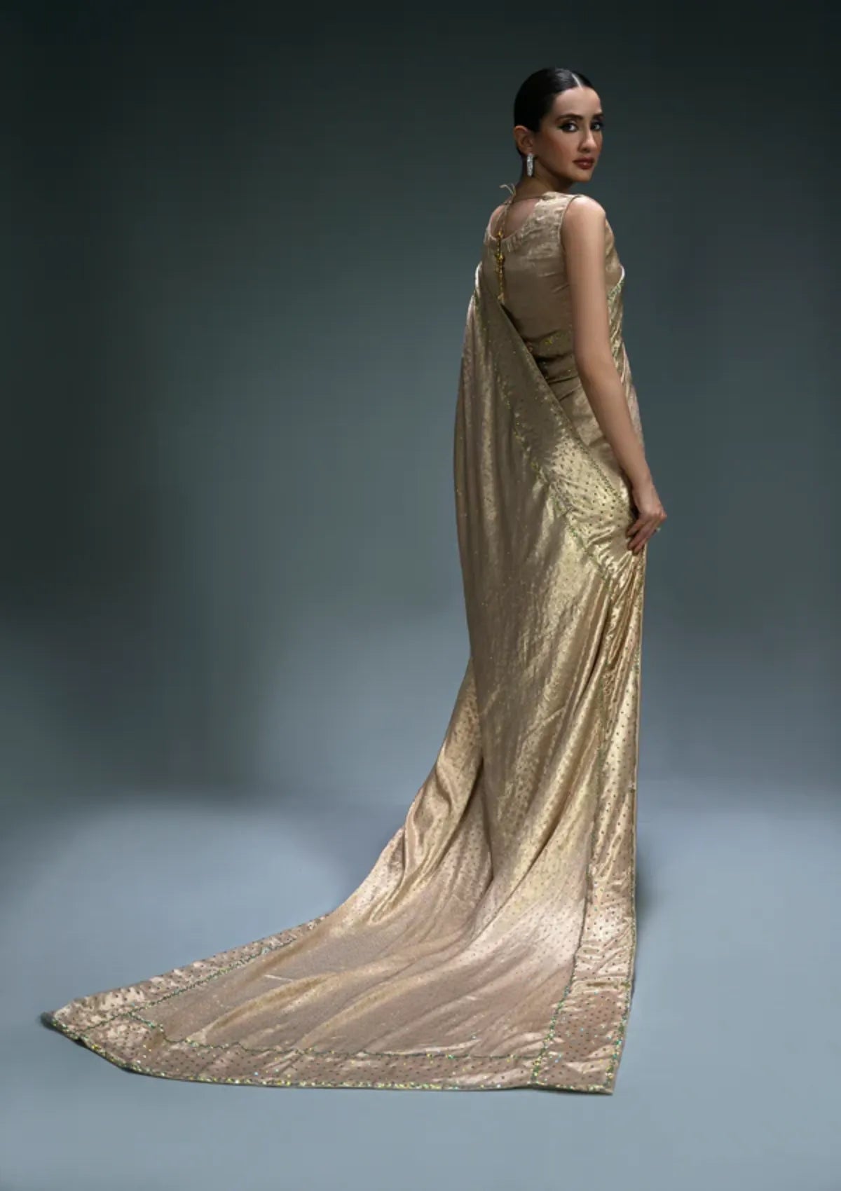 mohsin-saeed-fabrics-is-selling-online-and-in stores-Luxury-daily-wear-wedding-wear-formal-wear-in-budgeted-price-This-product-is-from-sidra-fahad-elianna25-sf-180-is-available-on-Mohsin-saeed-fabrics-website.