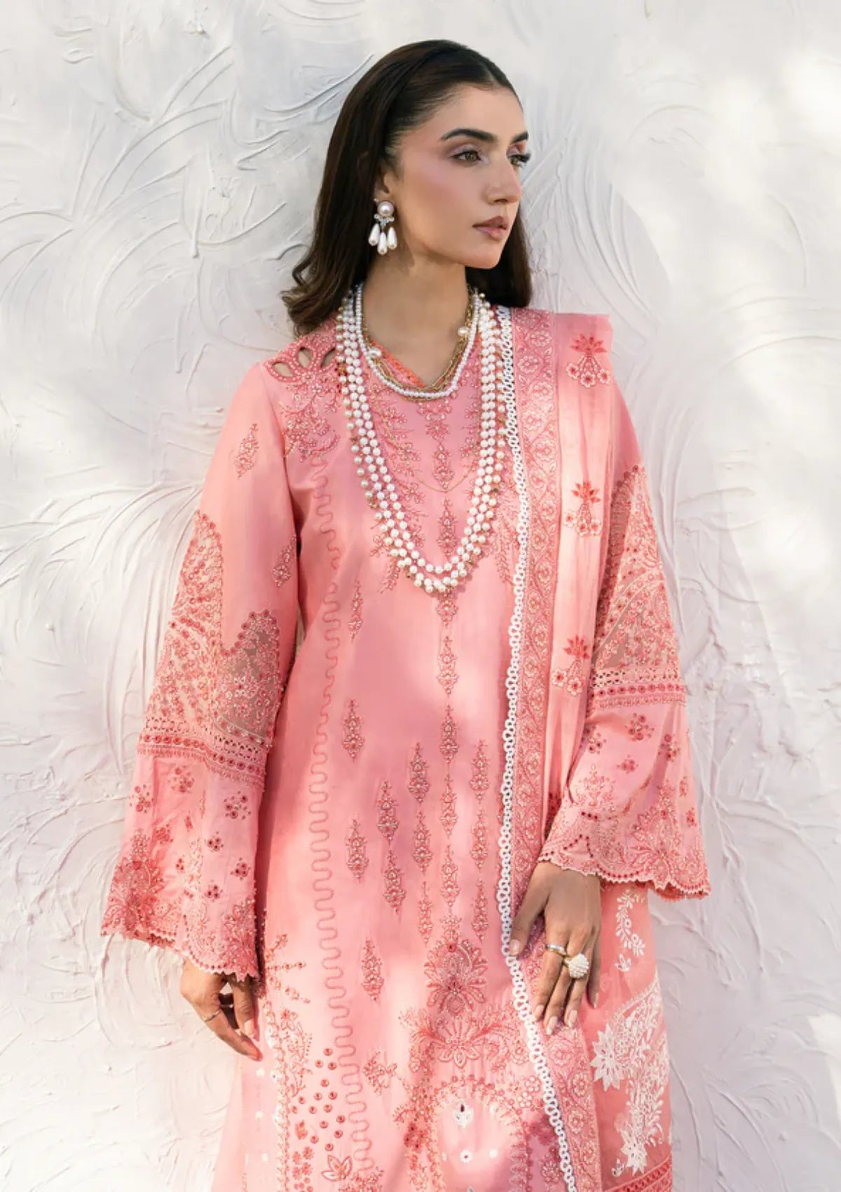Zarizaa Aura of Flora Emb Lawn'26 D-06 LYRA