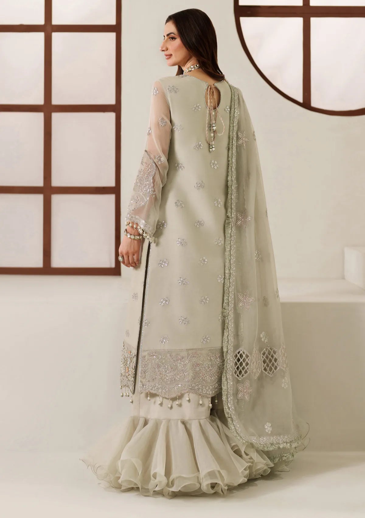 mohsin-saeed-fabrics-is-selling-online-and-in stores-Luxury-daily-wear-wedding-wear-formal-wear-in-budgeted-price-This-product-is-from-alizeh-reena25-af-hm-4048-nashmia-is-available-on-Mohsin-saeed-fabrics-website.