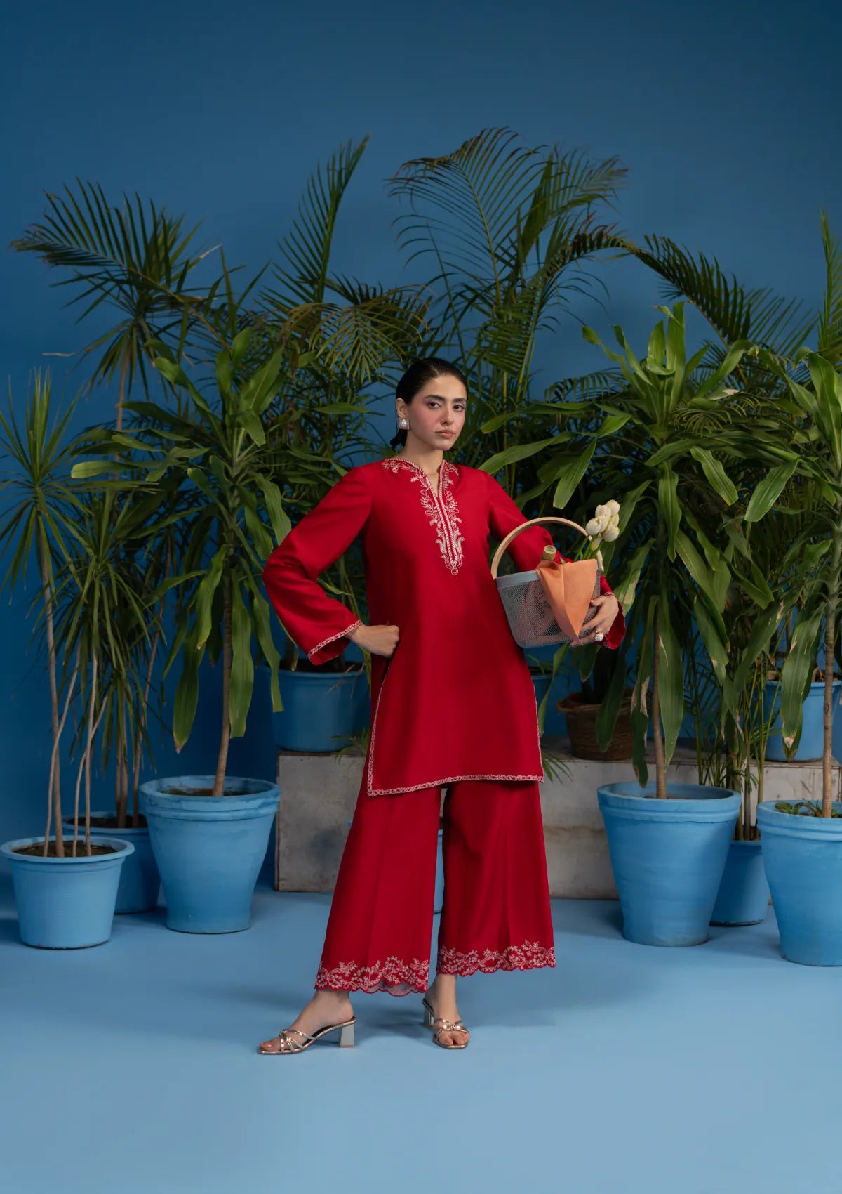 mohsin-saeed-fabrics-designer-daily-wear-formal-and-wedding-suits-within-budget-This-product-is-from-khakaa-luna-pret25-d-02-rosso-is-available-on-Mohsin-saeed-fabrics-website.