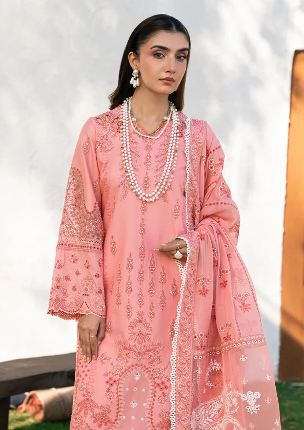 Zarizaa Aura of Flora Emb Lawn'26 D-06 LYRA