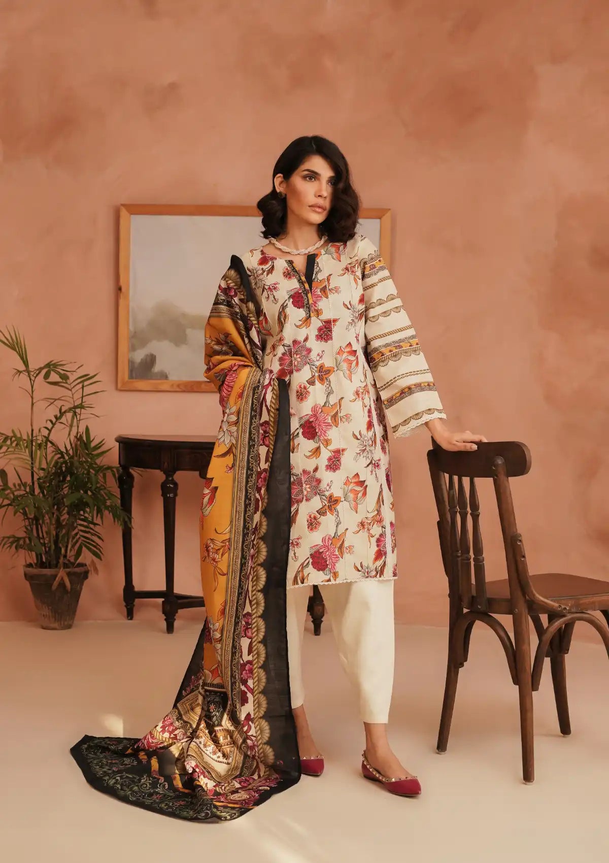 Manara Winter Emb Pret'24 ROHEEN - Mohsin Saeed Fabrics