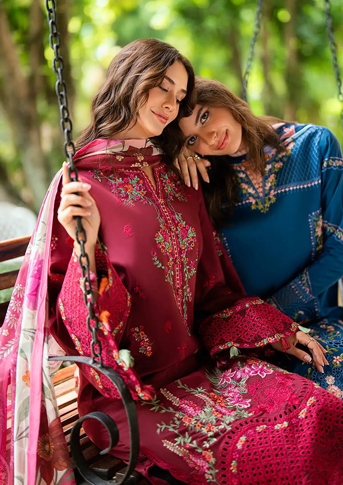 mohsin-saeed-fabrics-designer-daily-wear-formal-and-wedding-suits-within-budget-This-product-is-from-roheenaz-summer-reverie-luxury-lawn25-is-available-on-Mohsin-saeed-fabrics-website.