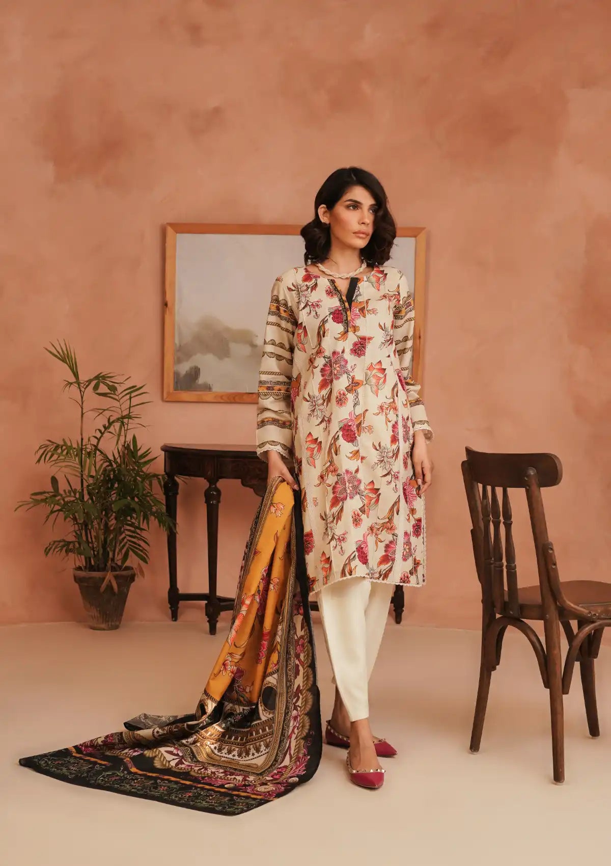 Manara Winter Emb Pret'24 ROHEEN - Mohsin Saeed Fabrics