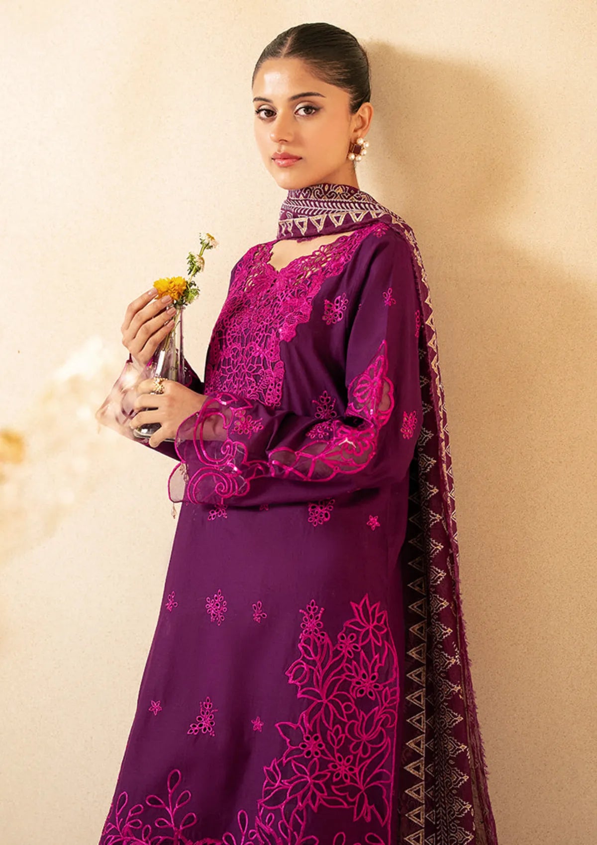 mohsin-saeed-fabrics-designer-daily-wear-formal-and-wedding-suits-within-budget-This-product-is-from-rajbari-jahaan-premium-festive-lawn25-d-06b-nora-is-available-on-Mohsin-saeed-fabrics-website.