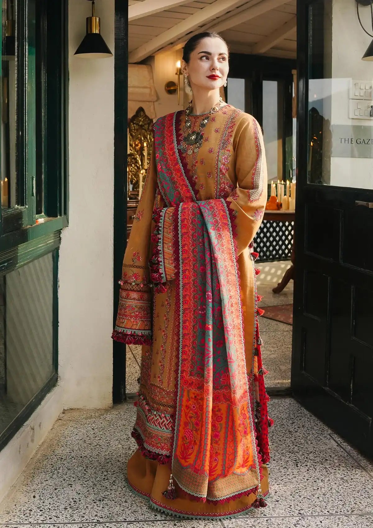 Hussain Rehar Winter Shawl'24 HORAIN