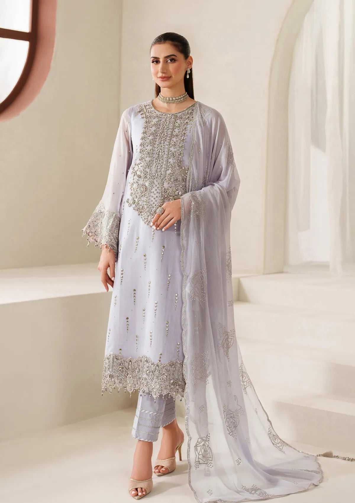 mohsin-saeed-fabrics-is-selling-online-and-in stores-Luxury-daily-wear-wedding-wear-formal-wear-in-budgeted-price-This-product-is-from-alizeh-reena25-af-hm-4050-feeha-is-available-on-Mohsin-saeed-fabrics-website.