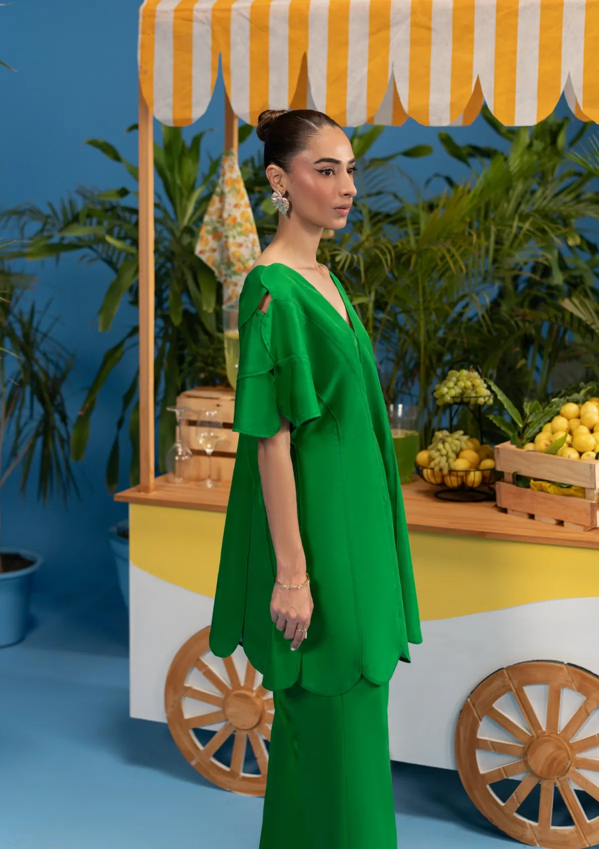 mohsin-saeed-fabrics-designer-daily-wear-formal-and-wedding-suits-within-budget-This-product-is-from-khakaa-luna-pret25-d-04-verde-is-available-on-Mohsin-saeed-fabrics-website.