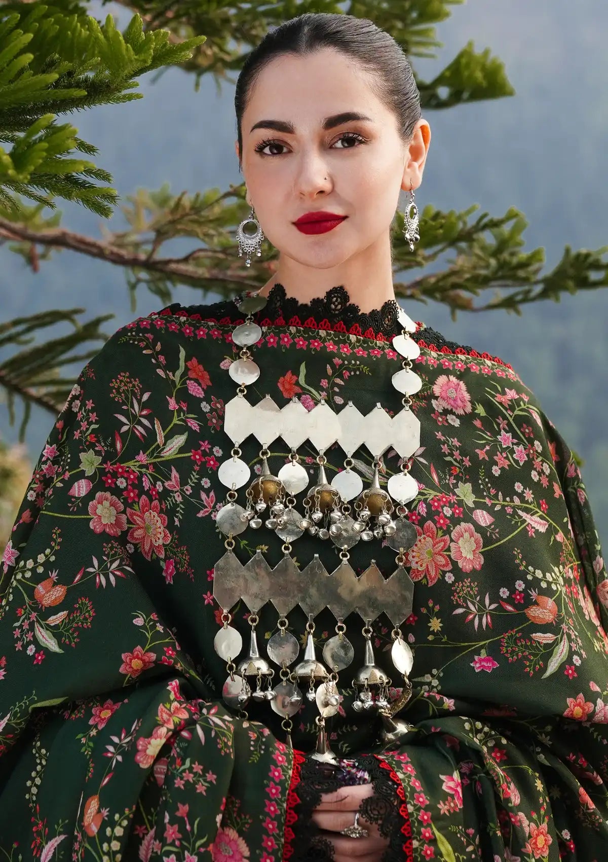 Hussain Rehar Winter Shawl'24 ZOBIA