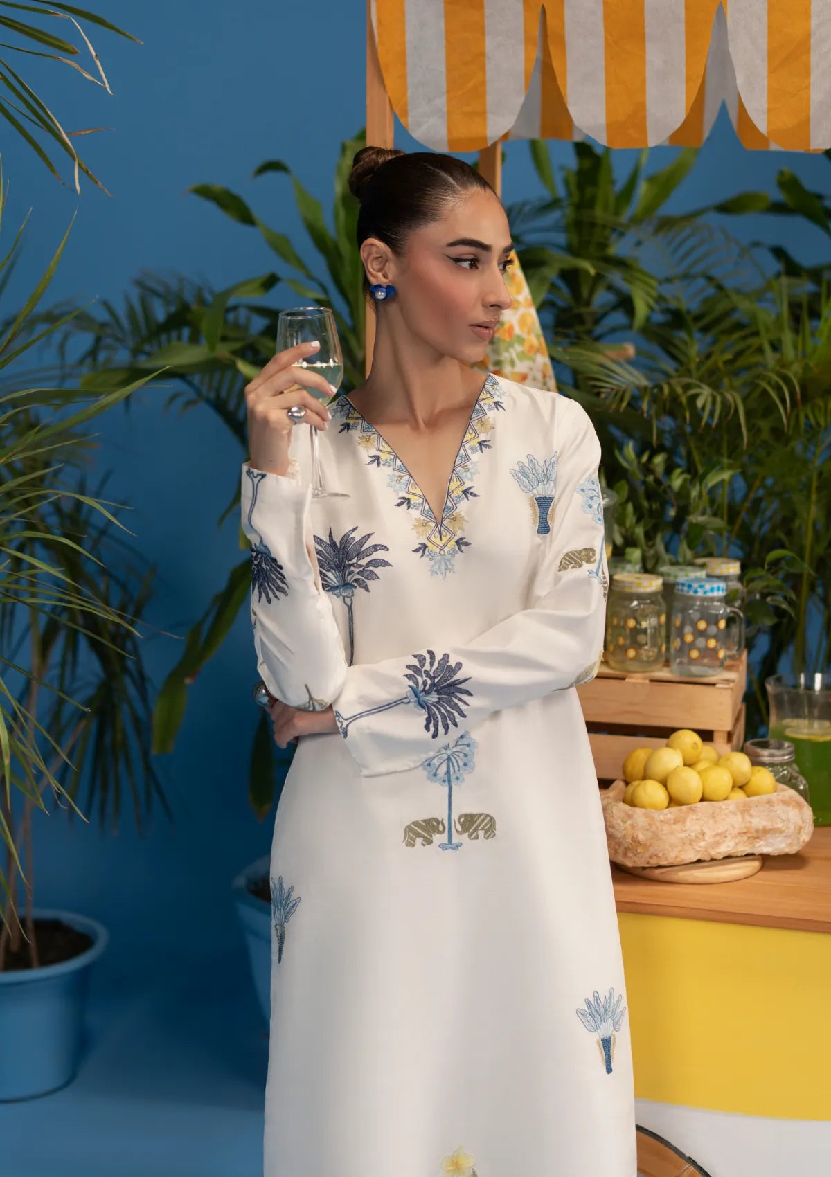 mohsin-saeed-fabrics-designer-daily-wear-formal-and-wedding-suits-within-budget-This-product-is-from-khakaa-luna-pret25-d-08-livia-is-available-on-Mohsin-saeed-fabrics-website.