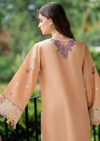 mohsin-saeed-fabrics-designer-daily-wear-formal-and-wedding-suits-within-budget-This-product-is-from-roheenaz-summer-reverie-luxury-lawn25-d-5a-elaris-is-available-on-Mohsin-saeed-fabrics-website.