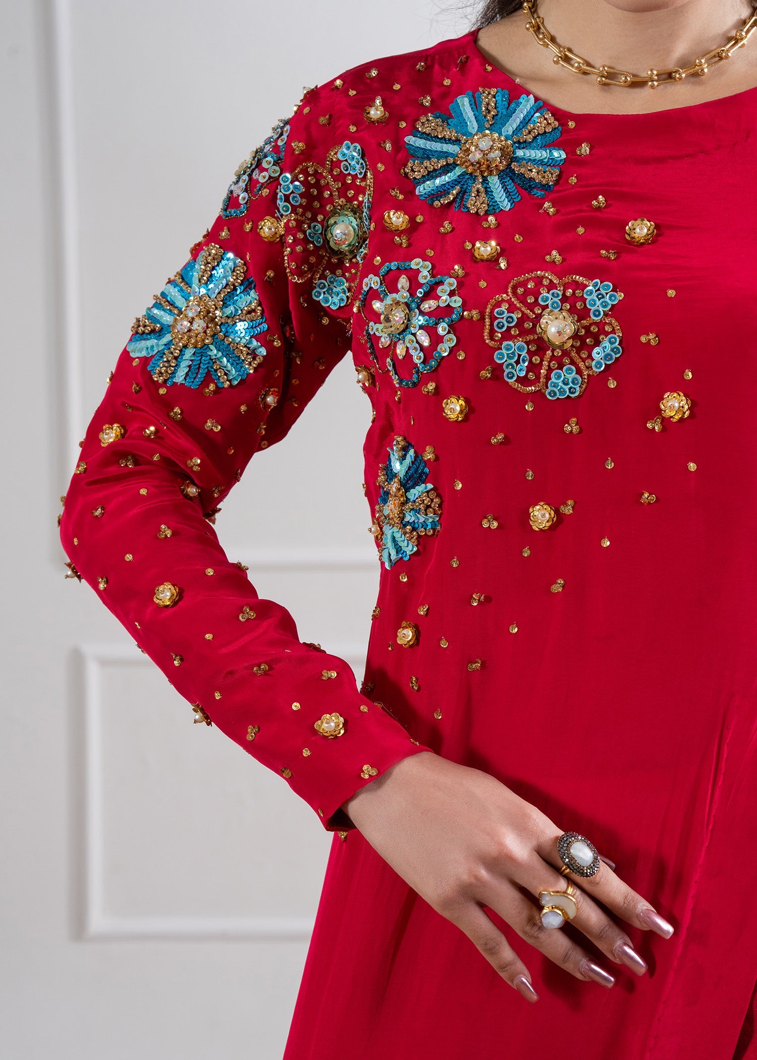 mohsin-saeed-fabrics-is-selling-online-and-in stores-Luxury-daily-wear-wedding-wear-formal-wear-in-budgeted-price-This-product-is-from-maria-osama-khan-formals-nova-is-available-on-Mohsin-saeed-fabrics-website.