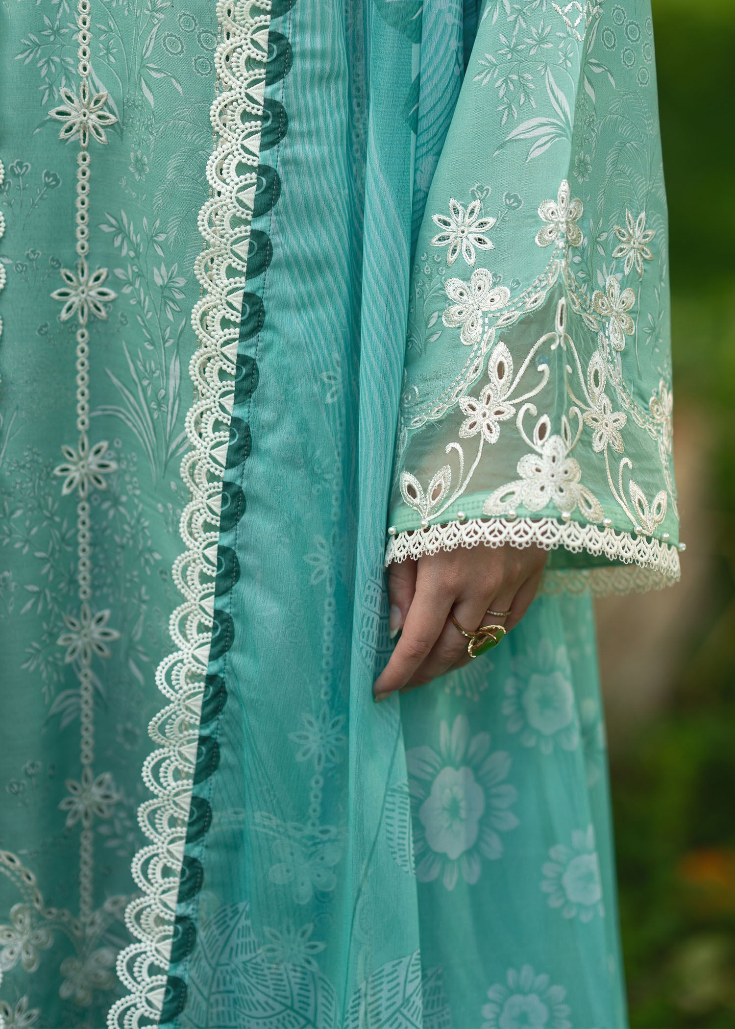 mohsin-saeed-fabrics-luxury-fashion-collection-daily-wear-wedding-and-formal-in-budget-This-product-is-from-sardinia-printkari-lawn-edit25-d-907-day-lily-is-available-on-Mohsin-saeed-fabrics-website.