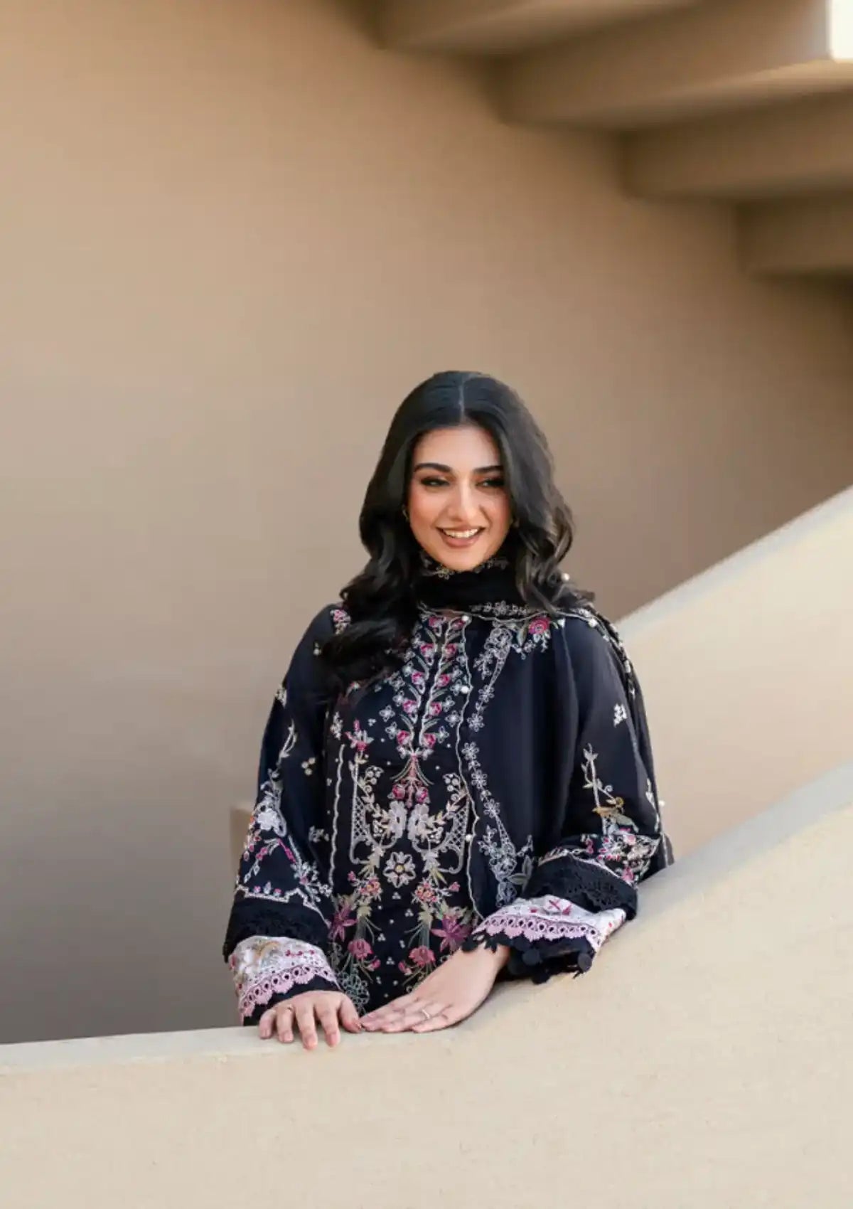 mohsin-saeed-fabrics-is-selling-online-and-in stores-Luxury-daily-wear-wedding-wear-formal-wear-in-budgeted-price-This-product-is-from-florent-luxury-lawn-eid-edit25-fl-5a-is-available-on-Mohsin-saeed-fabrics-website.