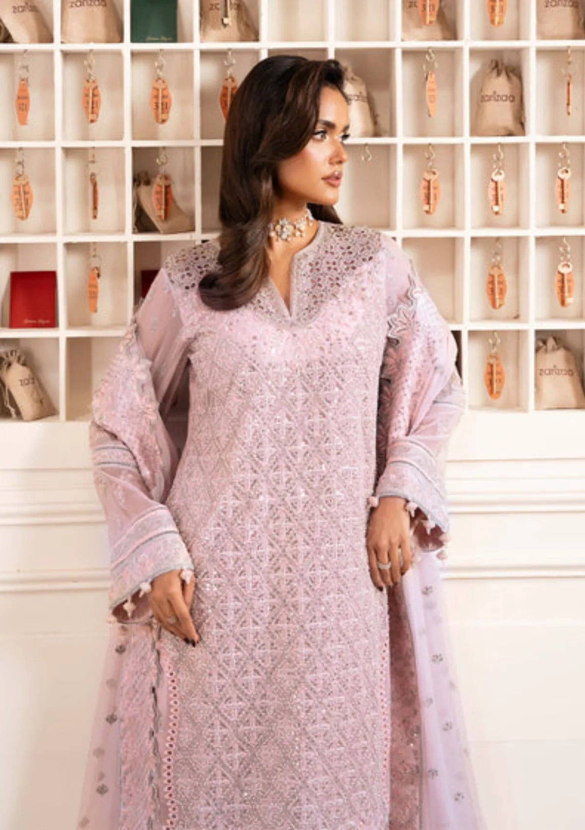 Zarizaa Check In Series 5'26 D-5P PRISM