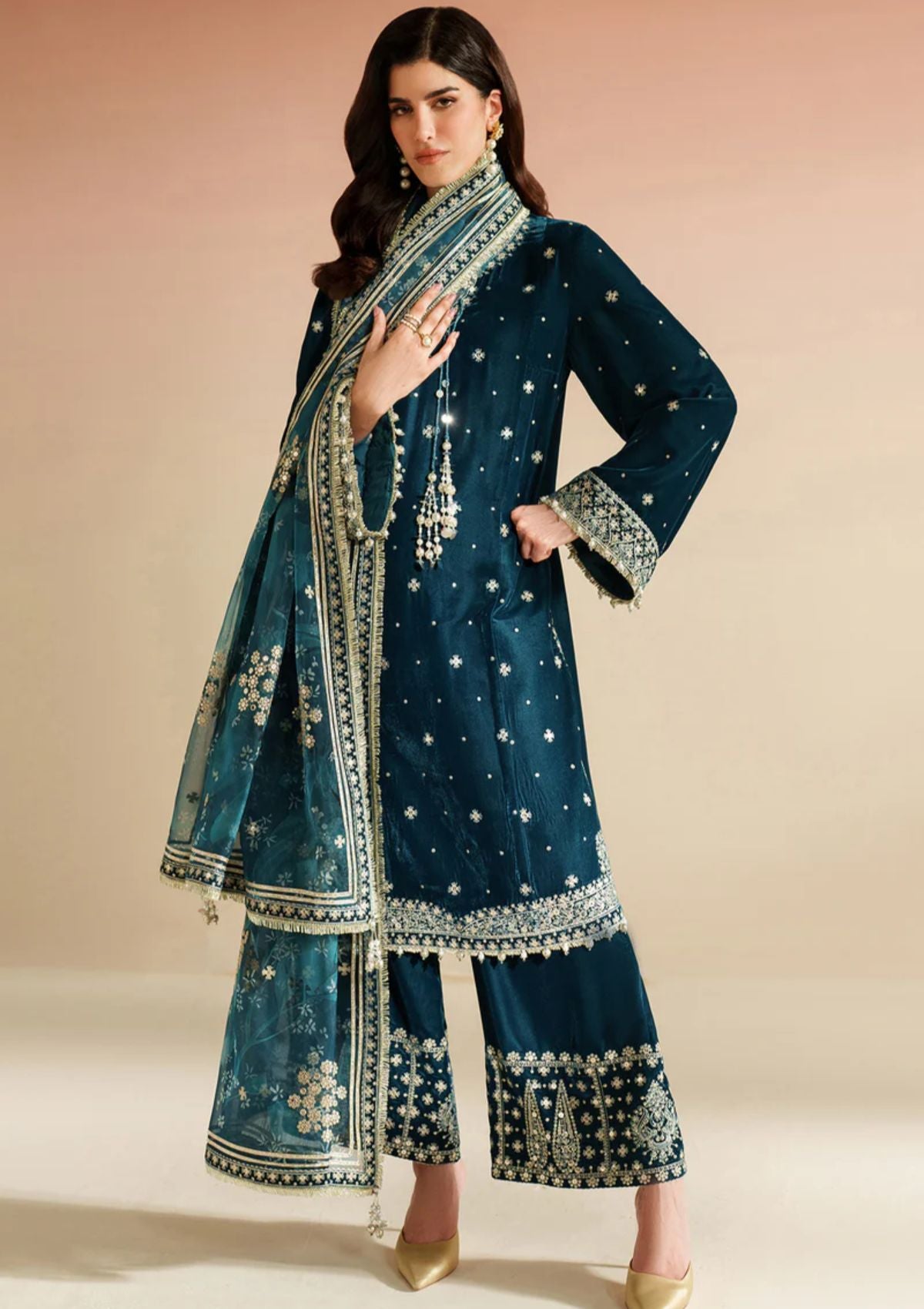 Jazmin Velvet Vogue Luxury Formal'25 D-02