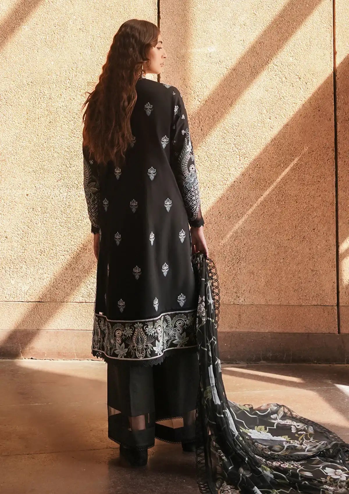 Afrozeh Festive Chikankari Lawn'24 AL-05 Caviar - Mohsin Saeed Fabrics