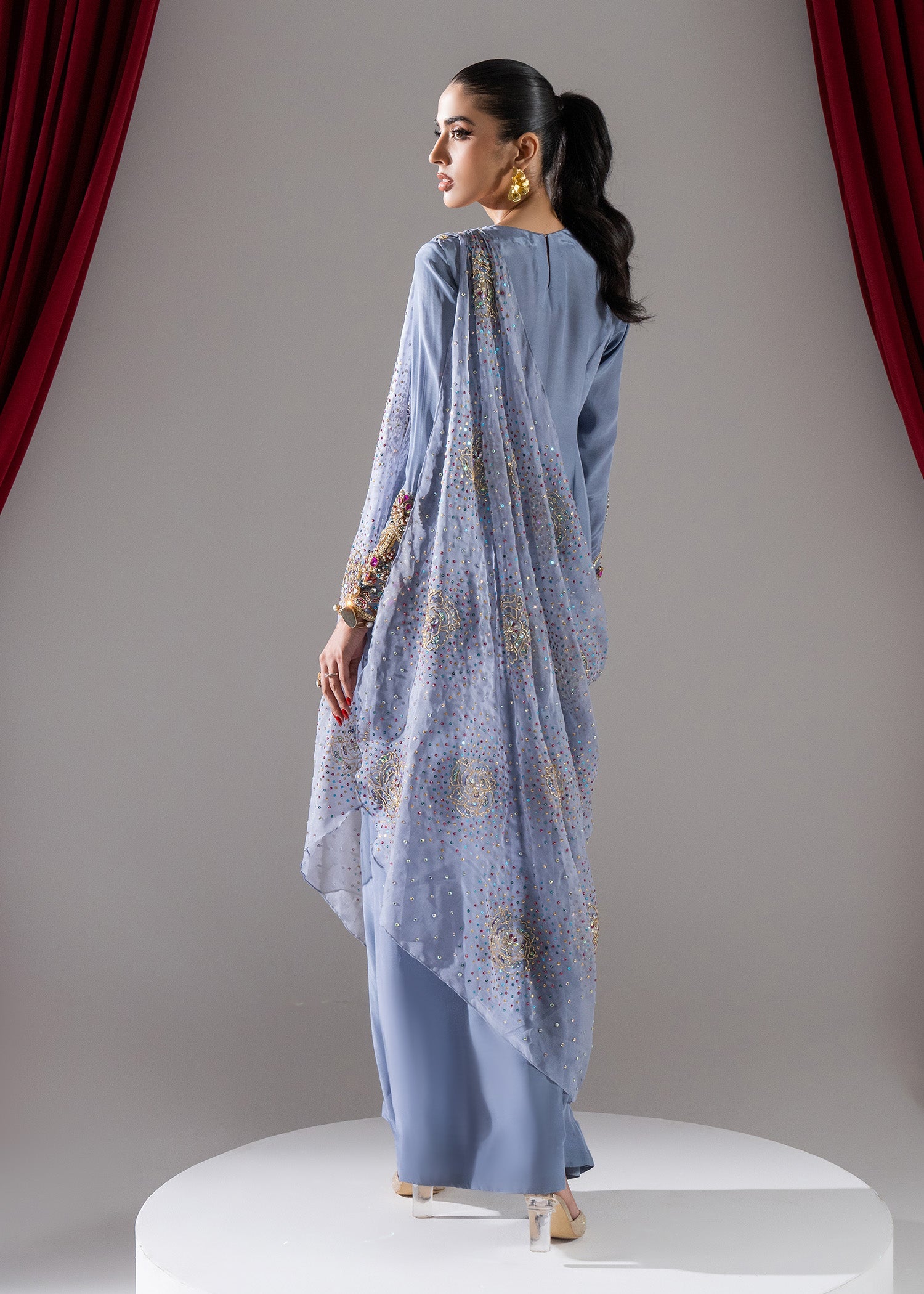 mohsin-saeed-fabrics-is-selling-online-and-in stores-Luxury-daily-wear-wedding-wear-formal-wear-in-budgeted-price-This-product-is-from-maria-osama-khan-formals-lune-is-available-on-Mohsin-saeed-fabrics-website.