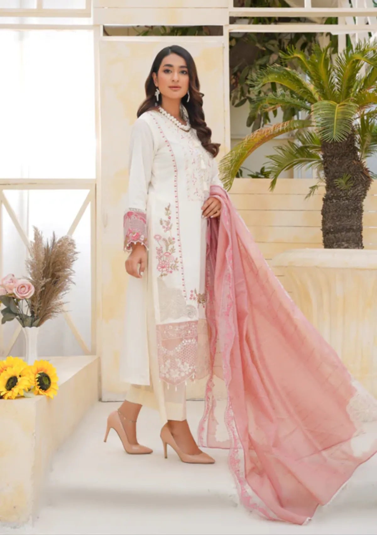 mohsin-saeed-fabrics-is-selling-online-and-in stores-Luxury-daily-wear-wedding-wear-formal-wear-in-budgeted-price-This-product-is-from-clothere-by-anam-lawnkari25-d-007-is-available-on-Mohsin-saeed-fabrics-website.