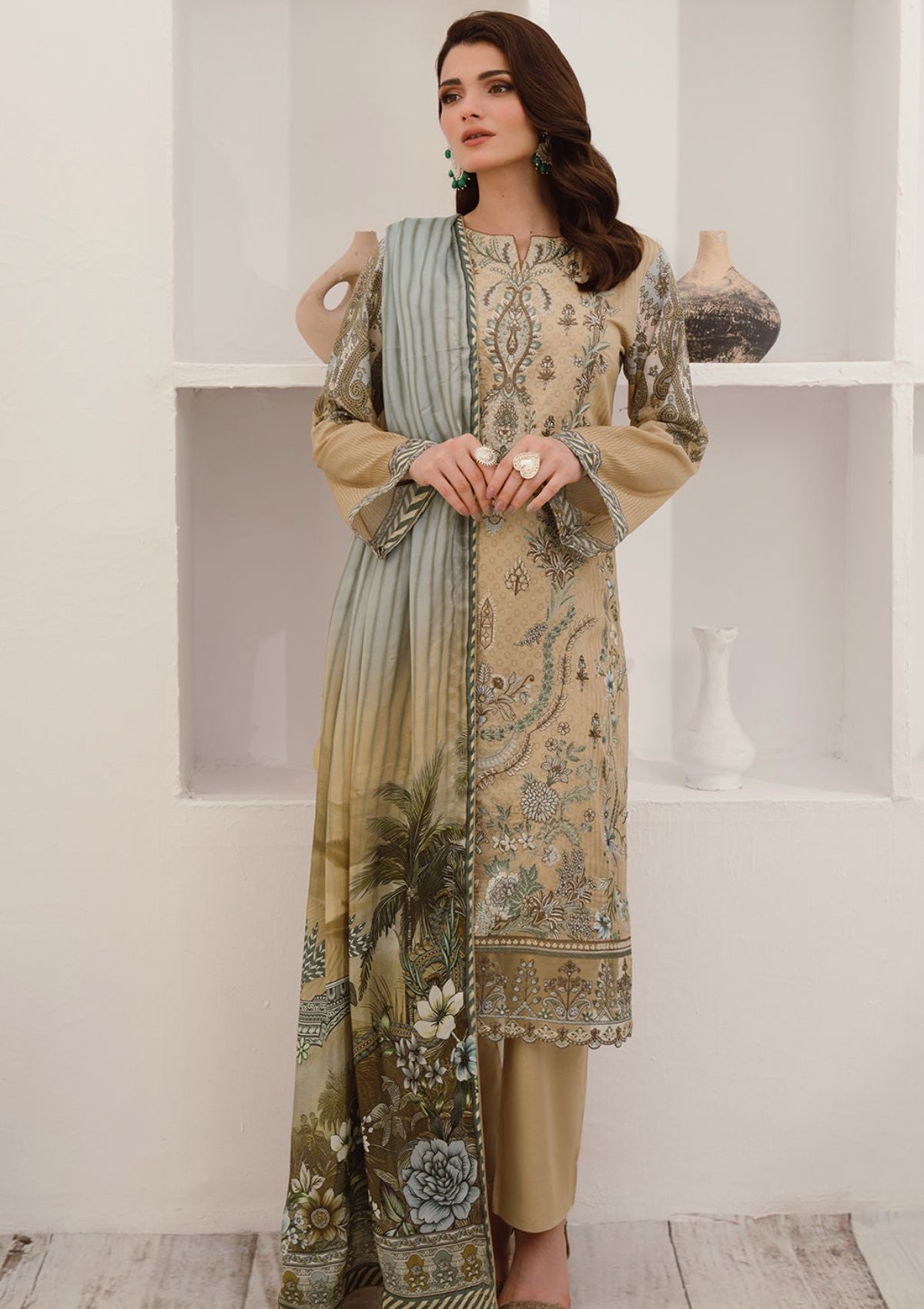 Mashaal Luxury Lawn By Ramsha'24 D-06 - Mohsin Saeed Fabrics