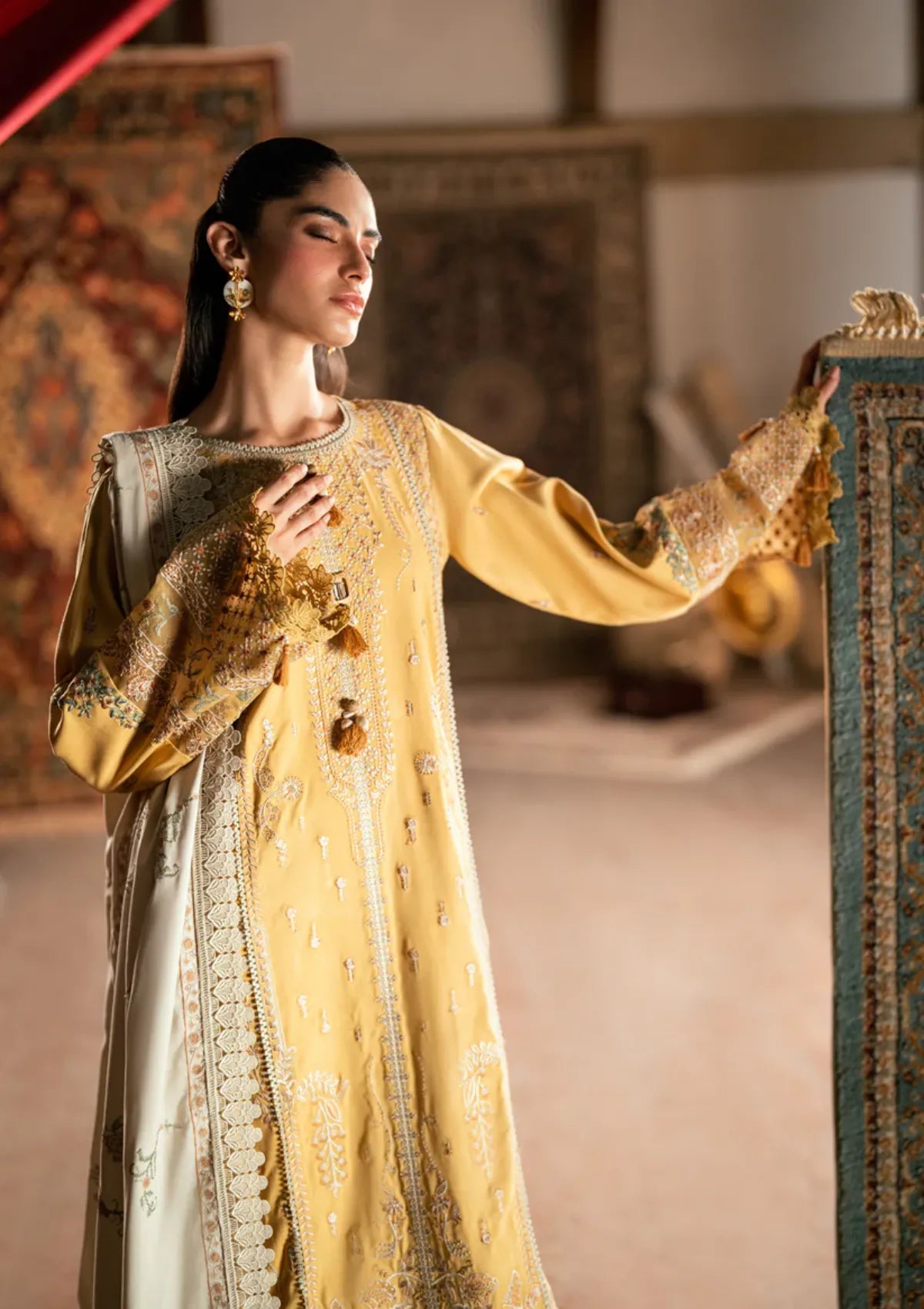 mohsin-saeed-fabrics-luxury-fashion-collection-daily-wear-wedding-and-formal-in-budget-This-product-is-from-florent-shades-of-winter-marina-twill25-fws-05b-is-available-on-Mohsin-saeed-fabrics-website.
