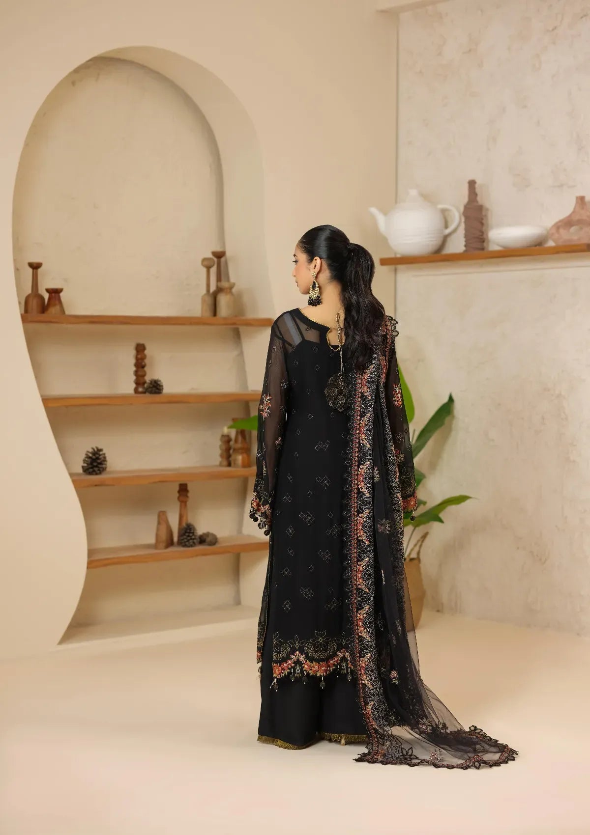 Waresha Formal Era'25 WFE-05 OBSIDIAN BLOOM