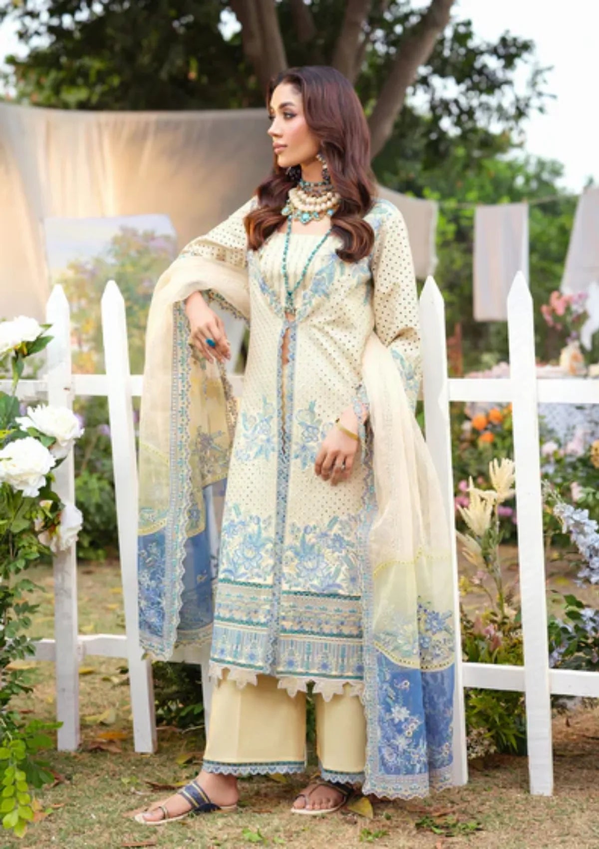 mohsin-saeed-fabrics-designer-daily-wear-formal-and-wedding-suits-within-budget-This-product-is-from-zarizaa-echelon-luxury-lawn25-d-02-lagoon-is-available-on-Mohsin-saeed-fabrics-website.