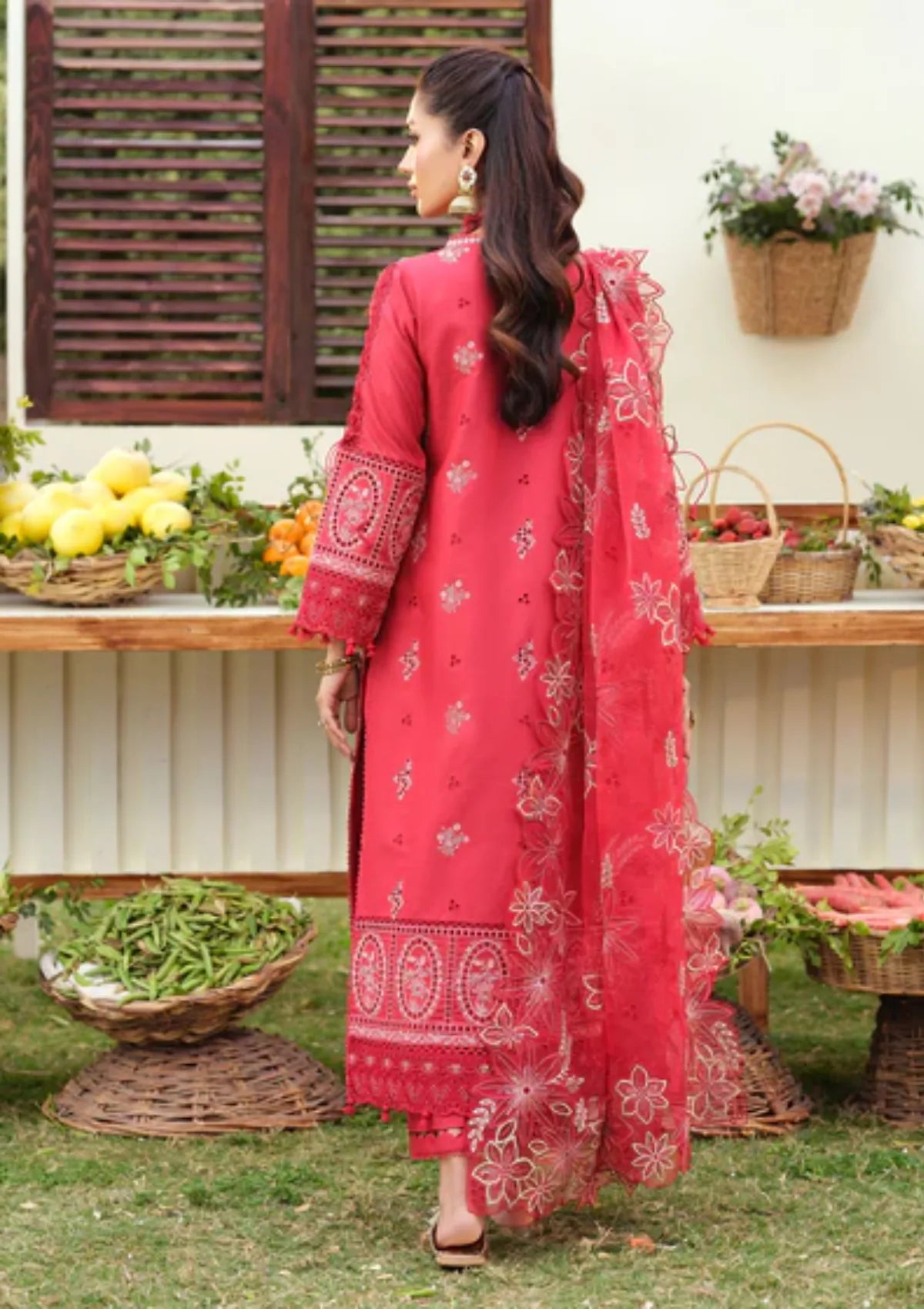 mohsin-saeed-fabrics-designer-daily-wear-formal-and-wedding-suits-within-budget-This-product-is-from-zarizaa-echelon-luxury-lawn25-d-03-rosemira-is-available-on-Mohsin-saeed-fabrics-website.