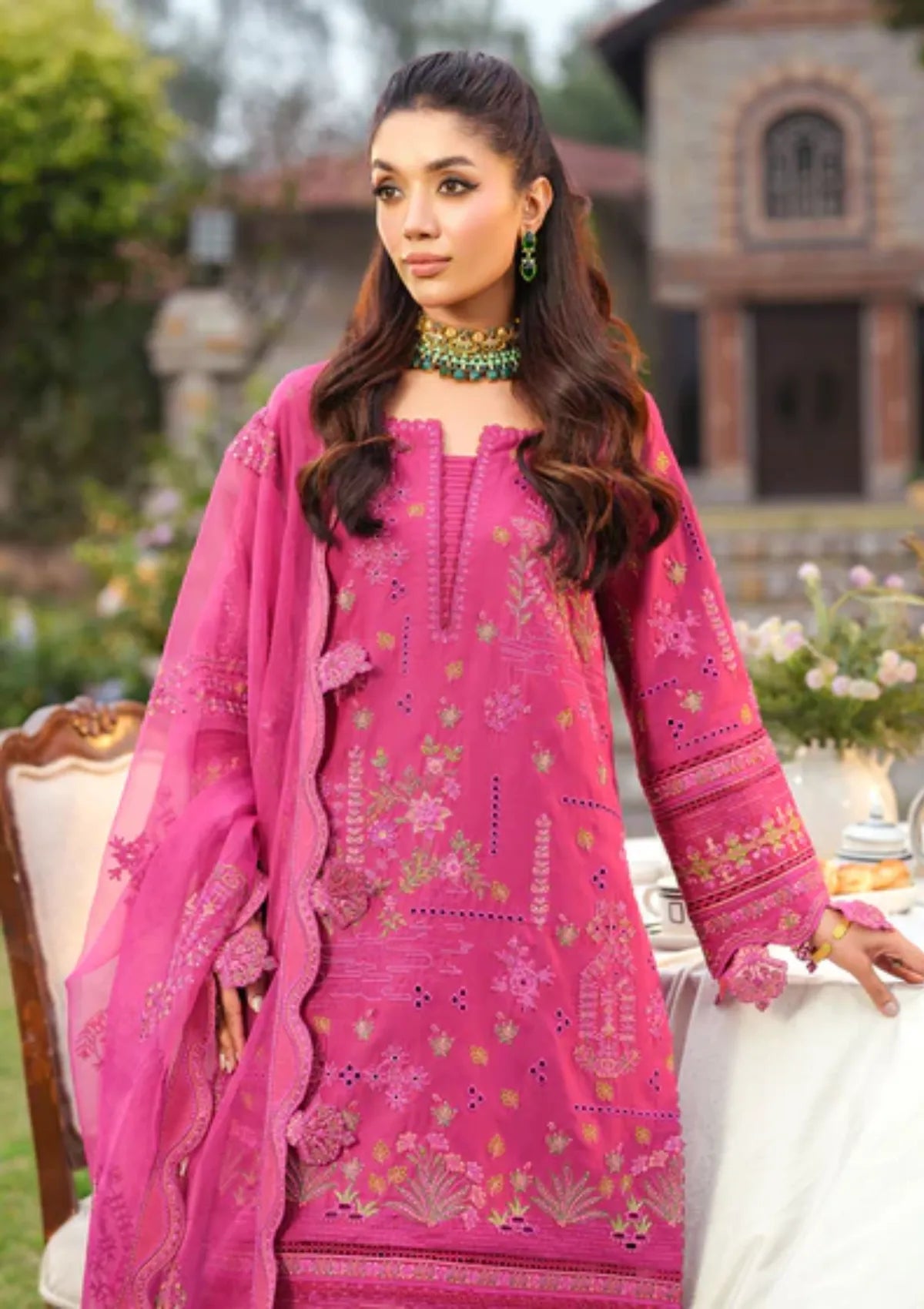 mohsin-saeed-fabrics-designer-daily-wear-formal-and-wedding-suits-within-budget-This-product-is-from-zarizaa-echelon-luxury-lawn25-d-07-damask-is-available-on-Mohsin-saeed-fabrics-website.