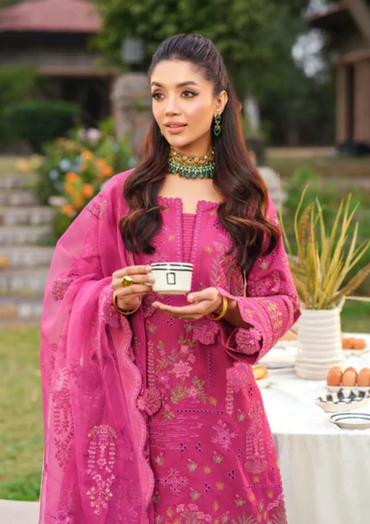 mohsin-saeed-fabrics-designer-daily-wear-formal-and-wedding-suits-within-budget-This-product-is-from-zarizaa-echelon-luxury-lawn25-d-07-damask-is-available-on-Mohsin-saeed-fabrics-website.