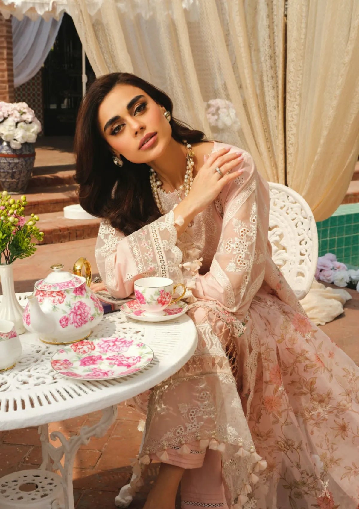 mohsin-saeed-fabrics-luxury-fashion-collection-daily-wear-wedding-and-formal-in-budget-This-product-is-from-paras-by-pasha-la-gardenia25-is-available-on-Mohsin-saeed-fabrics-website.