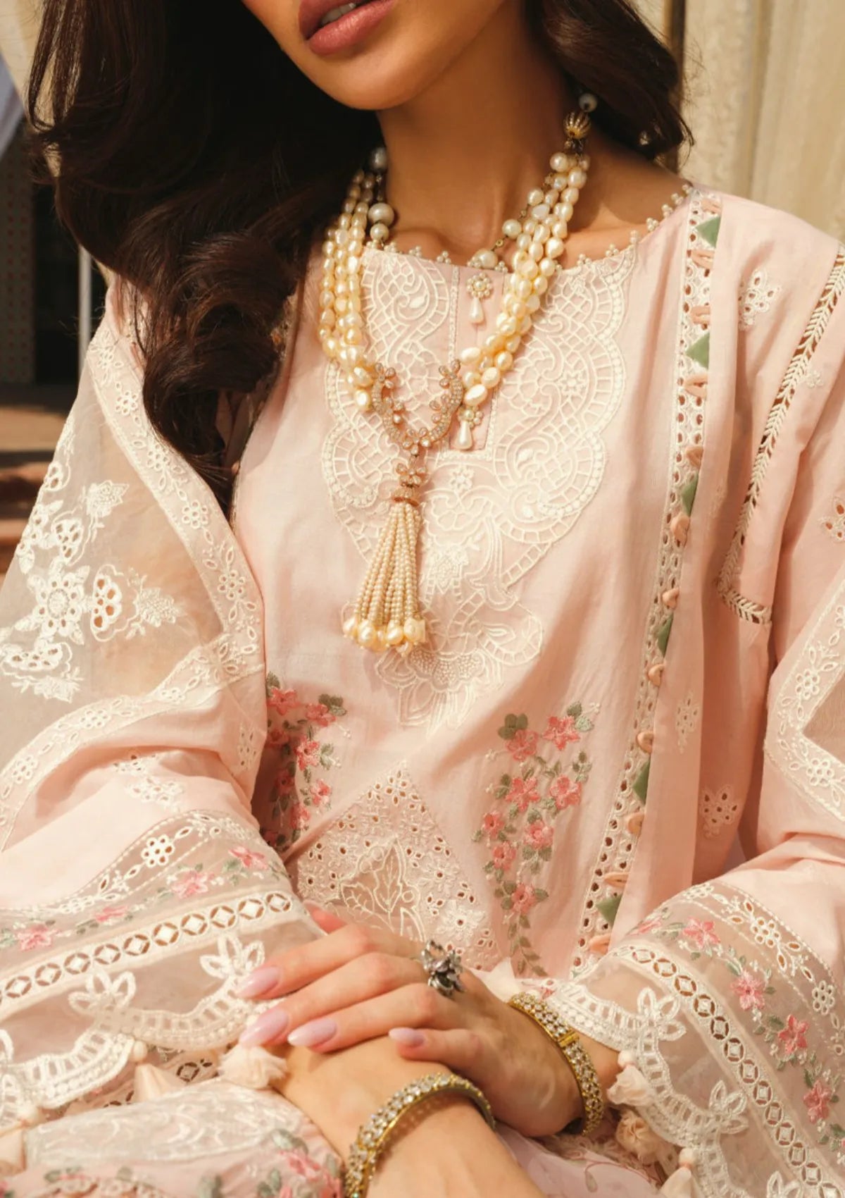 mohsin-saeed-fabrics-luxury-fashion-collection-daily-wear-wedding-and-formal-in-budget-This-product-is-from-paras-by-pasha-la-gardenia25-is-available-on-Mohsin-saeed-fabrics-website.