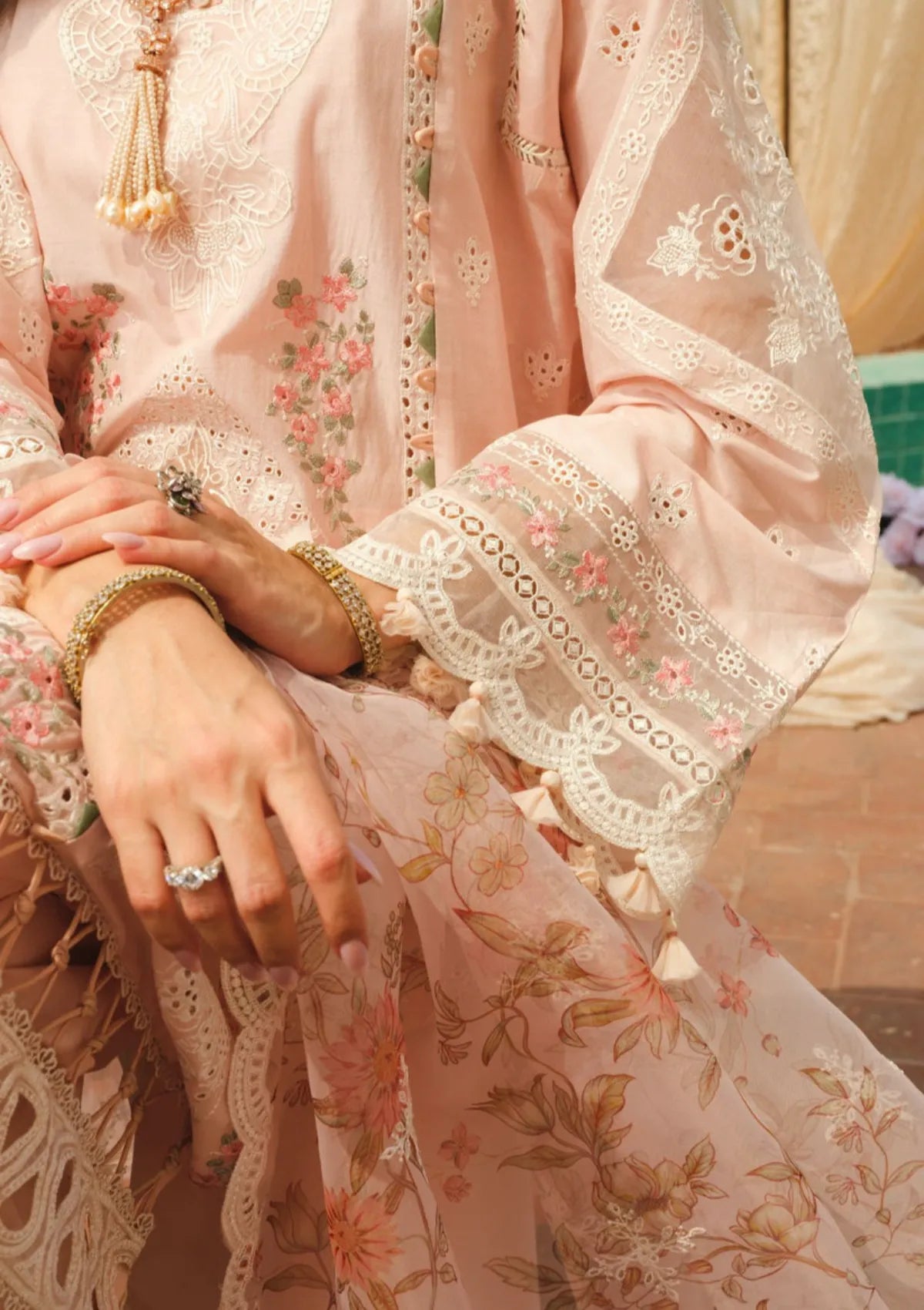 mohsin-saeed-fabrics-luxury-fashion-collection-daily-wear-wedding-and-formal-in-budget-This-product-is-from-paras-by-pasha-la-gardenia25-is-available-on-Mohsin-saeed-fabrics-website.