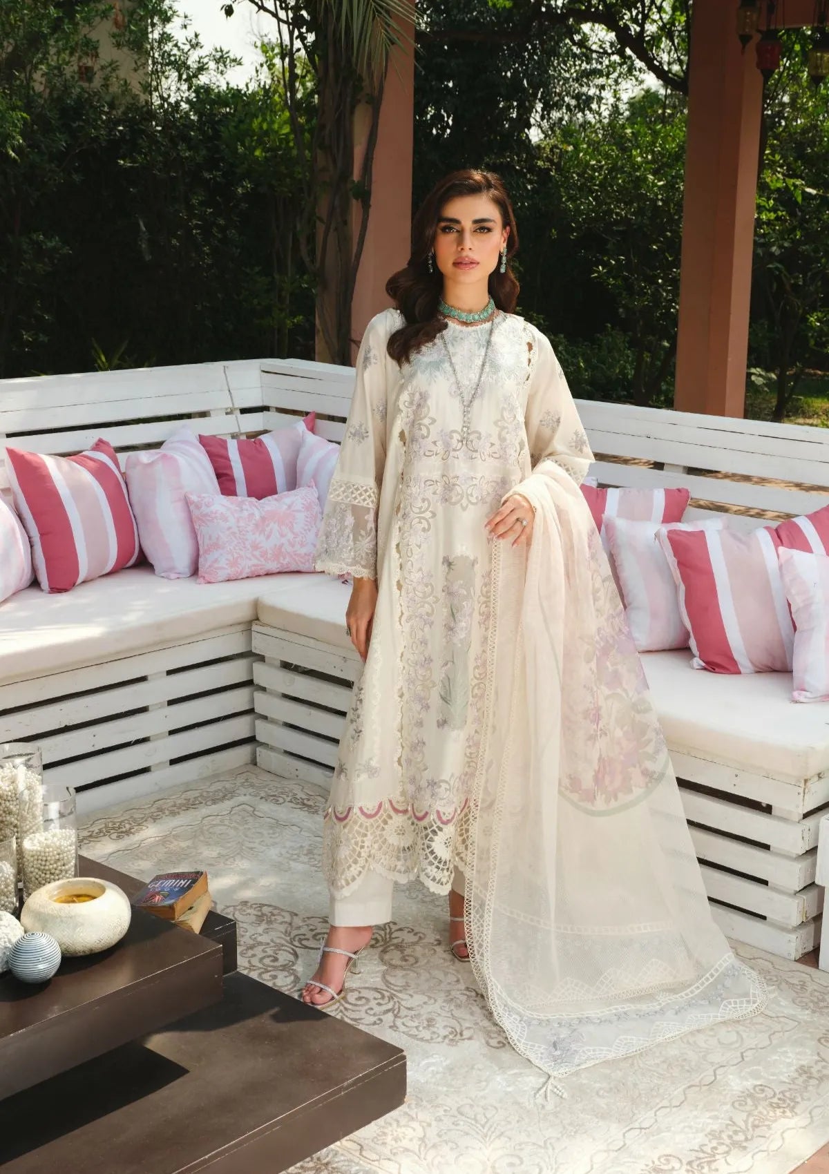 mohsin-saeed-fabrics-luxury-fashion-collection-daily-wear-wedding-and-formal-in-budget-This-product-is-from-paras-by-pasha-la-gardenia25-d-03-daisy-dreams-is-available-on-Mohsin-saeed-fabrics-website.