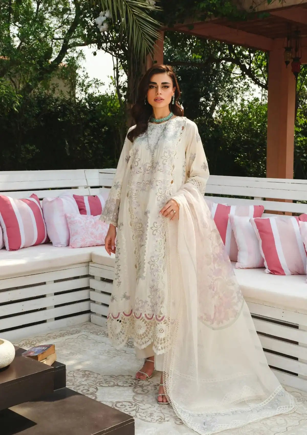 La' Gardenia By Paras'24 PR-03 Daisy Dreams - Mohsin Saeed Fabrics
