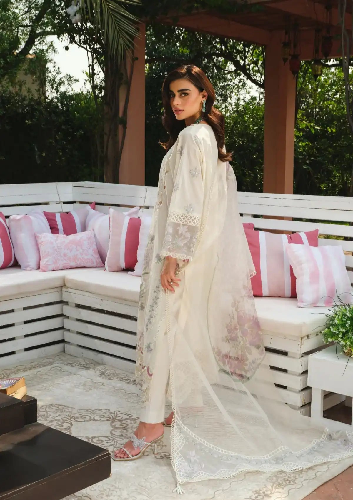 La' Gardenia By Paras'24 PR-03 Daisy Dreams - Mohsin Saeed Fabrics