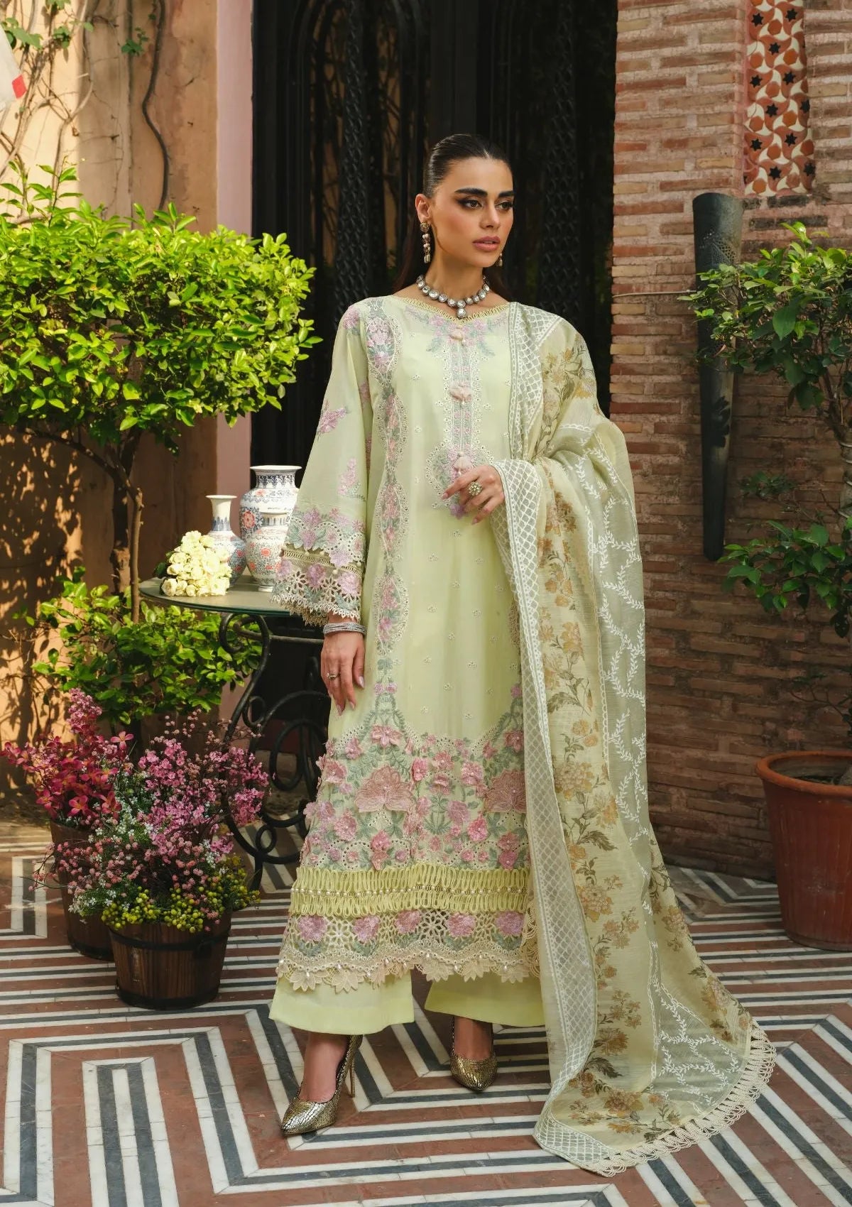 mohsin-saeed-fabrics-luxury-fashion-collection-daily-wear-wedding-and-formal-in-budget-This-product-is-from-paras-by-pasha-la-gardenia25-d-04-daffodil-dew-is-available-on-Mohsin-saeed-fabrics-website.