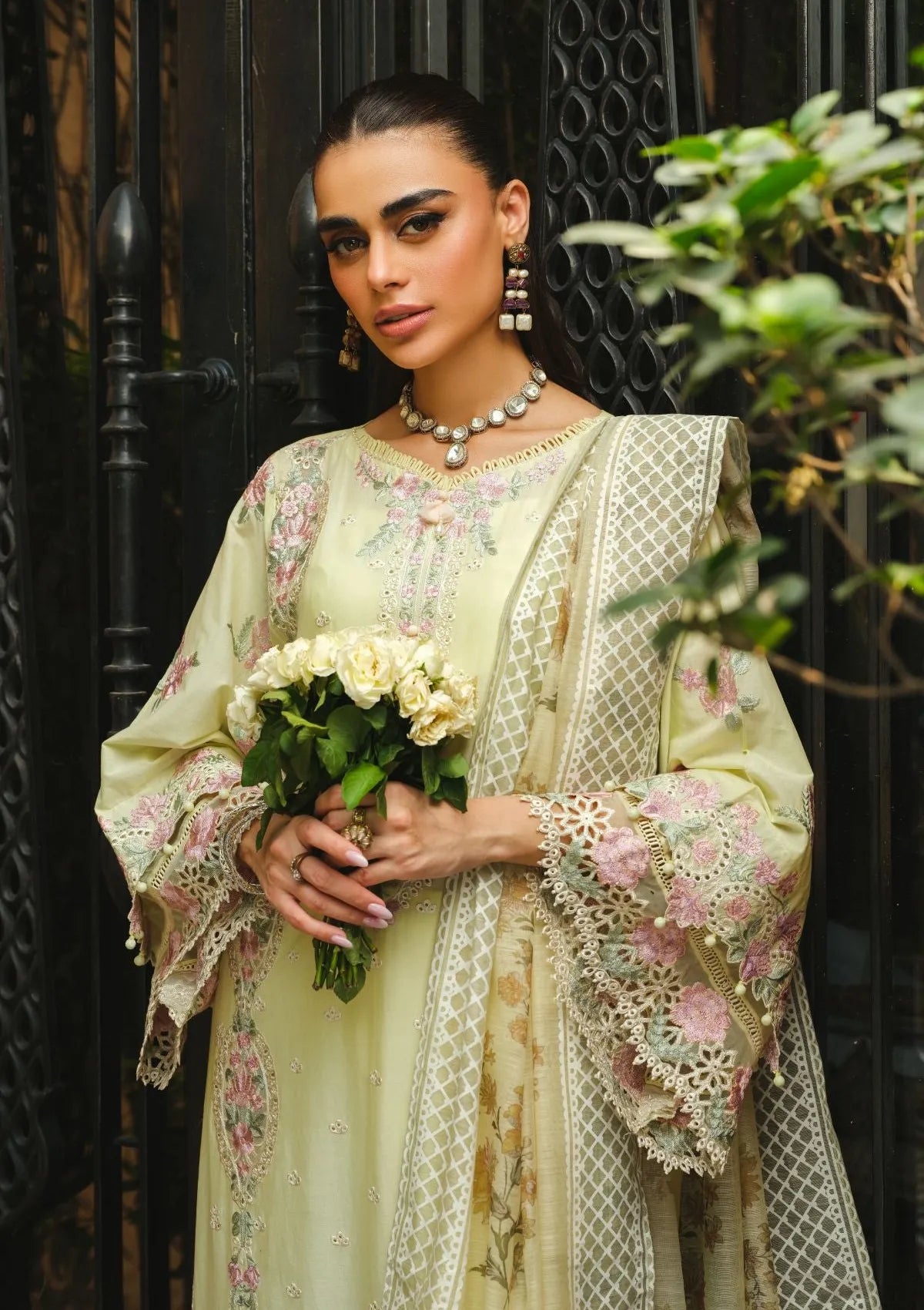 mohsin-saeed-fabrics-luxury-fashion-collection-daily-wear-wedding-and-formal-in-budget-This-product-is-from-paras-by-pasha-la-gardenia25-d-04-daffodil-dew-is-available-on-Mohsin-saeed-fabrics-website.