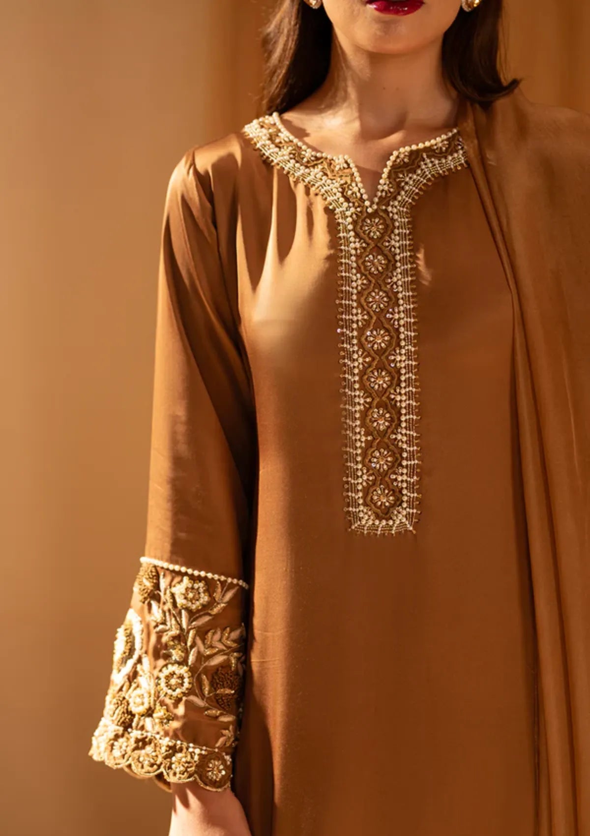 mohsin-saeed-fabrics-luxury-fashion-collection-daily-wear-wedding-and-formal-in-budget-This-product-is-from-sidra-fahad-rayya-silk25-sf-219-is-available-on-Mohsin-saeed-fabrics-website.
