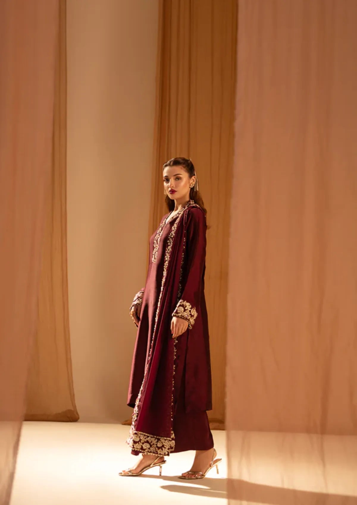 mohsin-saeed-fabrics-luxury-fashion-collection-daily-wear-wedding-and-formal-in-budget-This-product-is-from-sidra-fahad-rayya-silk25-sf-215-is-available-on-Mohsin-saeed-fabrics-website.