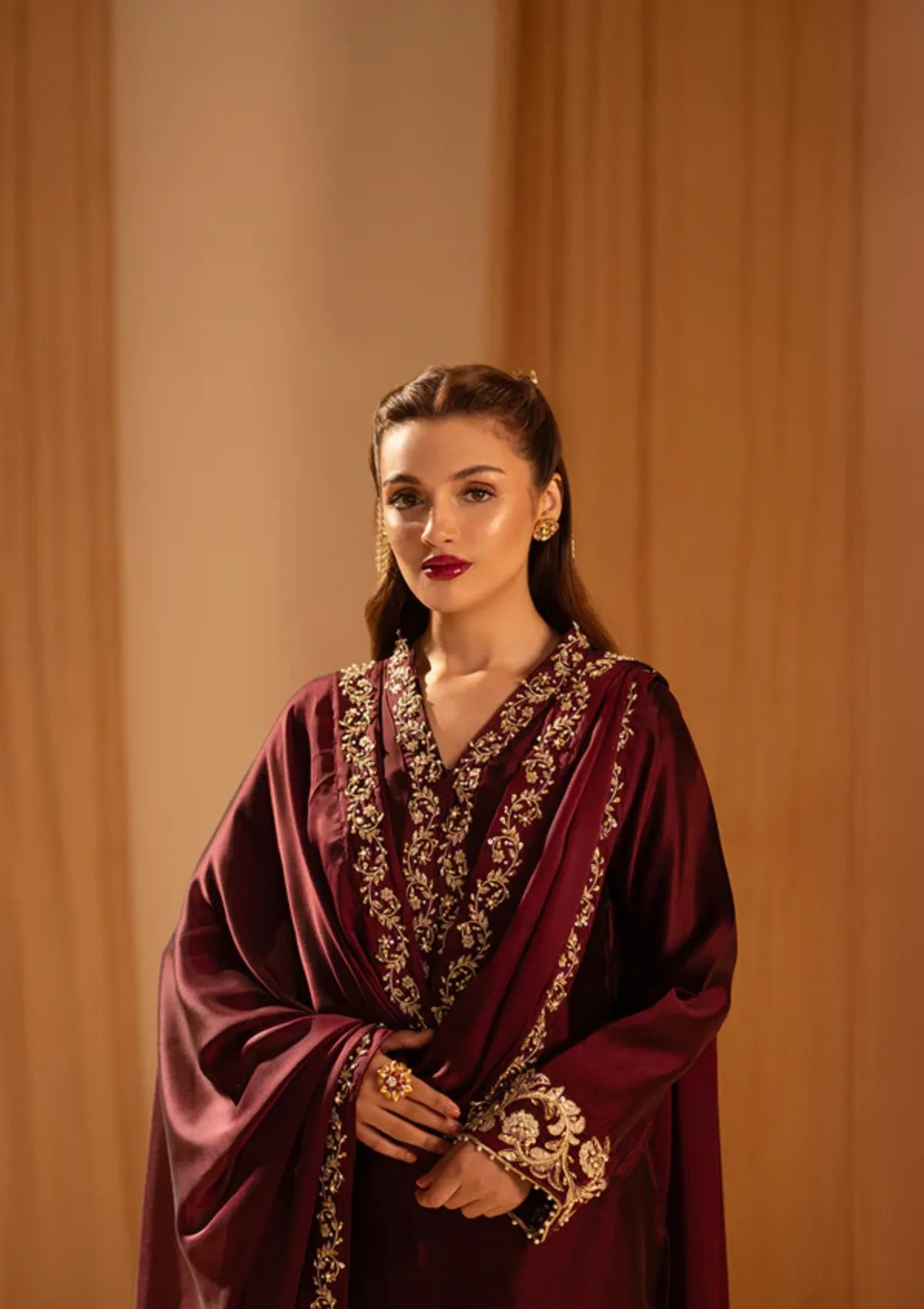 mohsin-saeed-fabrics-luxury-fashion-collection-daily-wear-wedding-and-formal-in-budget-This-product-is-from-sidra-fahad-rayya-silk25-sf-215-is-available-on-Mohsin-saeed-fabrics-website.
