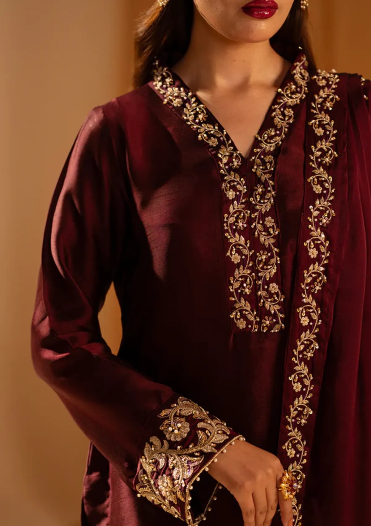 mohsin-saeed-fabrics-luxury-fashion-collection-daily-wear-wedding-and-formal-in-budget-This-product-is-from-sidra-fahad-rayya-silk25-sf-215-is-available-on-Mohsin-saeed-fabrics-website.