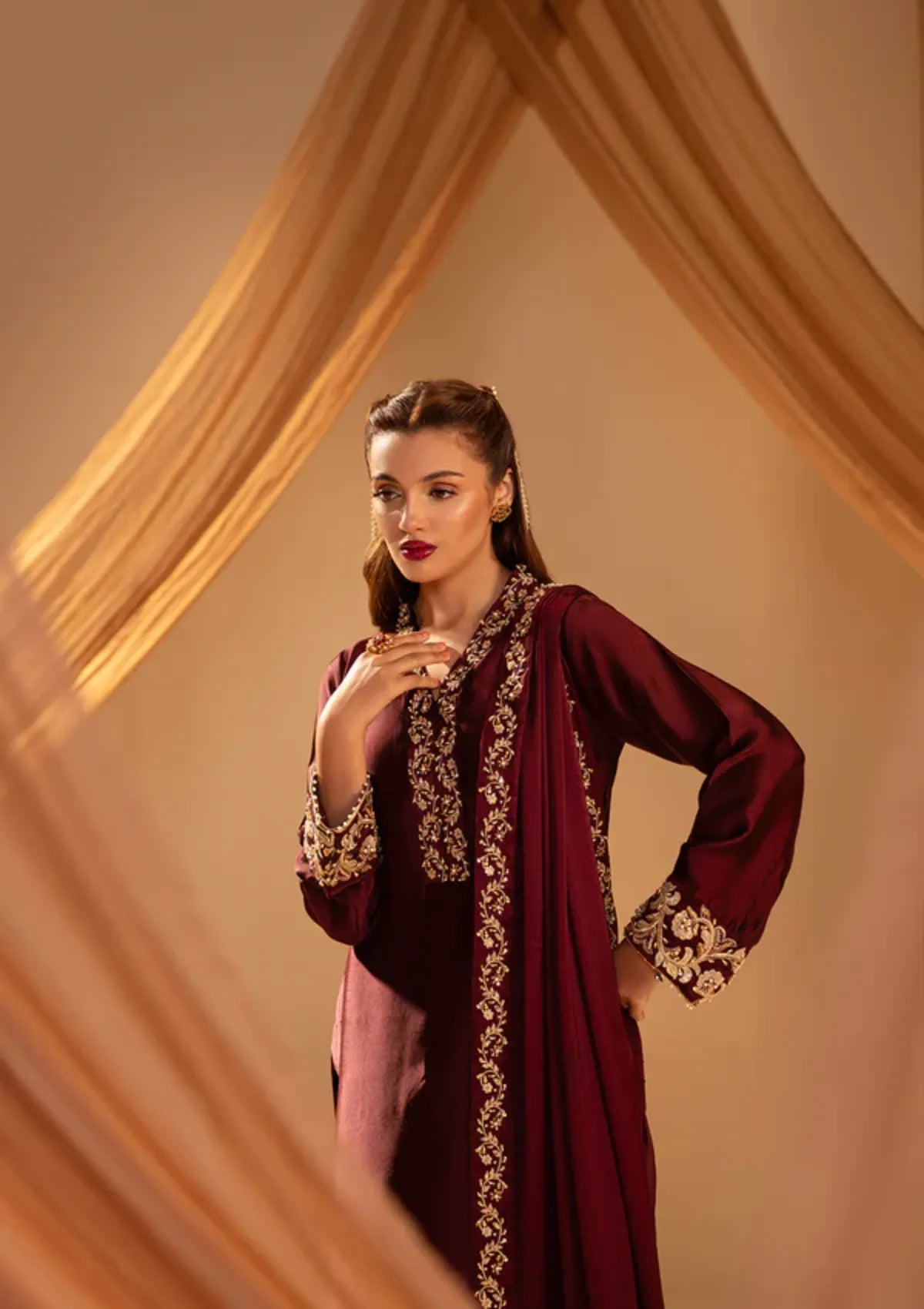 mohsin-saeed-fabrics-luxury-fashion-collection-daily-wear-wedding-and-formal-in-budget-This-product-is-from-sidra-fahad-rayya-silk25-sf-215-is-available-on-Mohsin-saeed-fabrics-website.