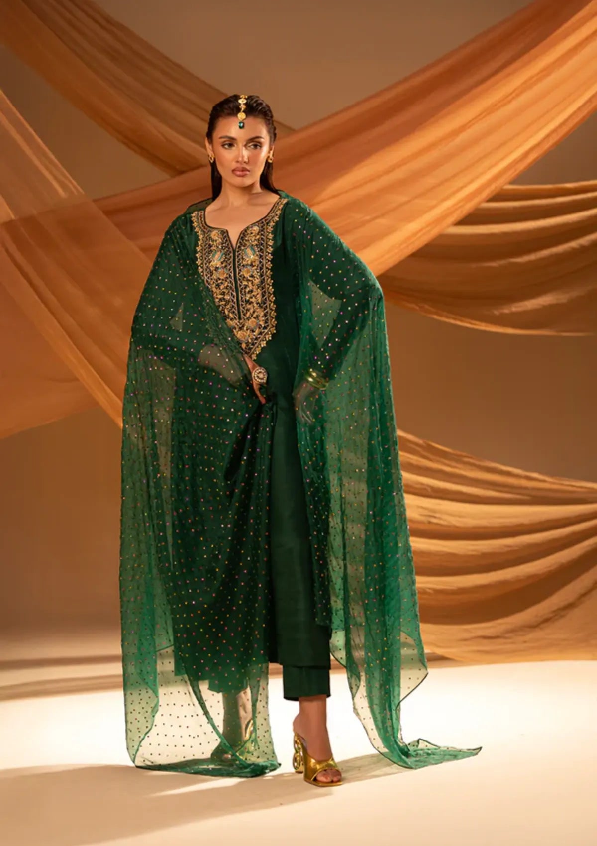 mohsin-saeed-fabrics-luxury-fashion-collection-daily-wear-wedding-and-formal-in-budget-This-product-is-from-sidra-fahad-rayya-silk25-sf-216-is-available-on-Mohsin-saeed-fabrics-website.