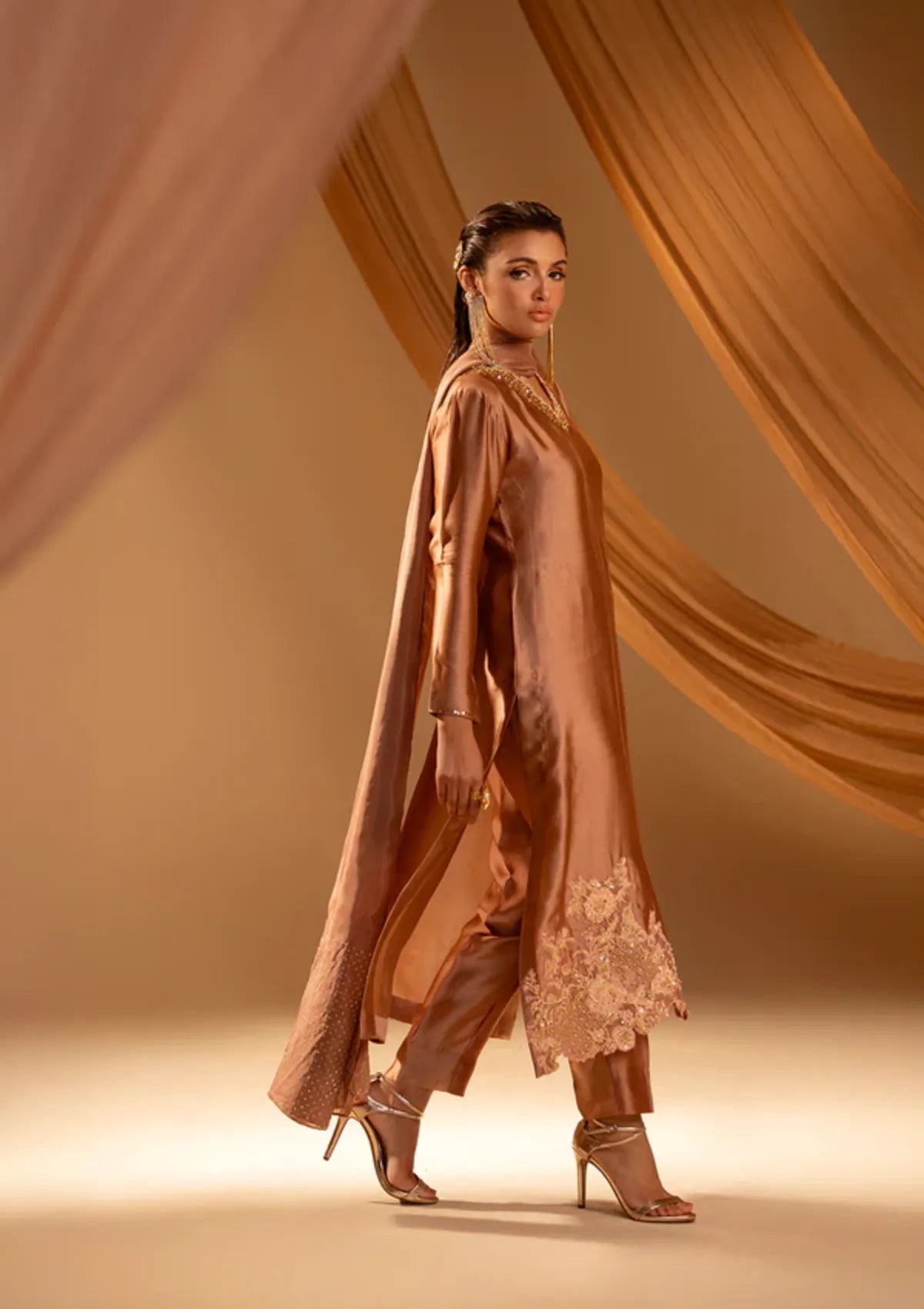 mohsin-saeed-fabrics-luxury-fashion-collection-daily-wear-wedding-and-formal-in-budget-This-product-is-from-sidra-fahad-rayya-silk25-sf-223-is-available-on-Mohsin-saeed-fabrics-website.