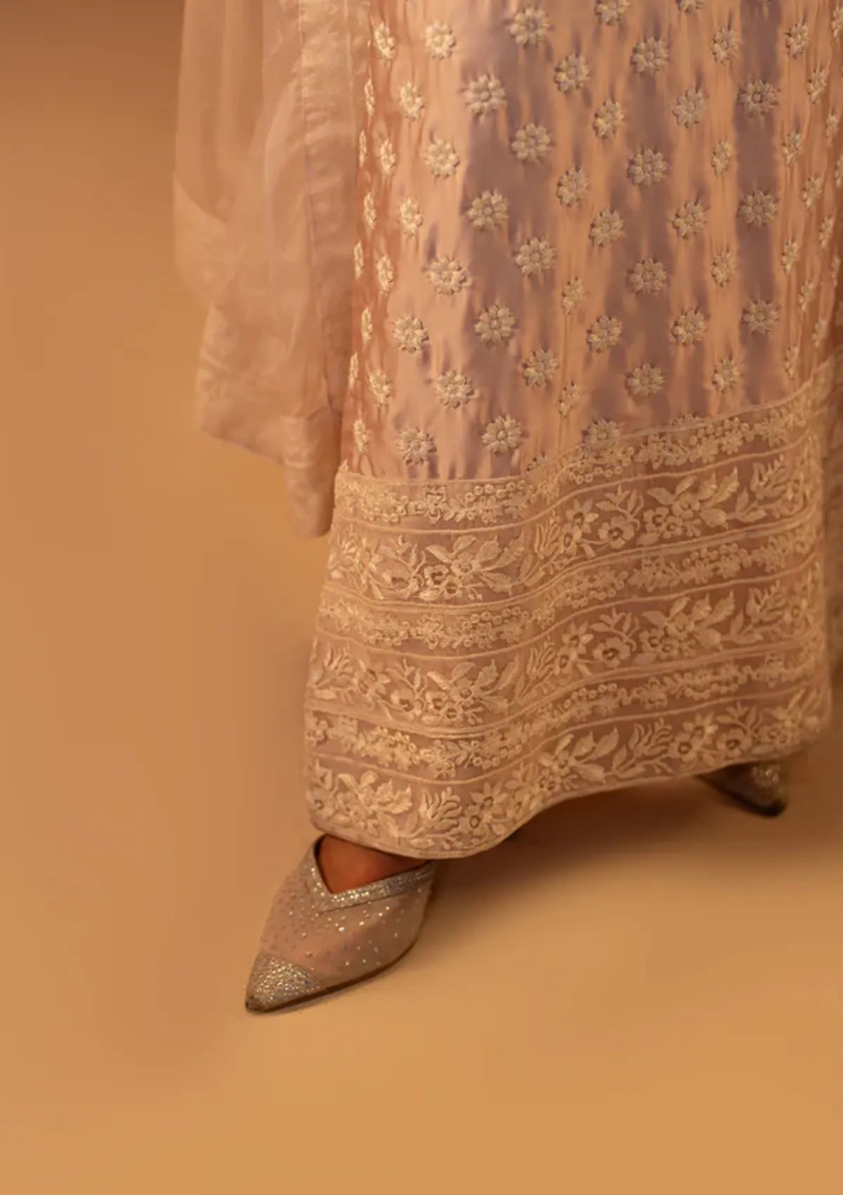 mohsin-saeed-fabrics-luxury-fashion-collection-daily-wear-wedding-and-formal-in-budget-This-product-is-from-sidra-fahad-rayya-silk25-sf-218-is-available-on-Mohsin-saeed-fabrics-website.