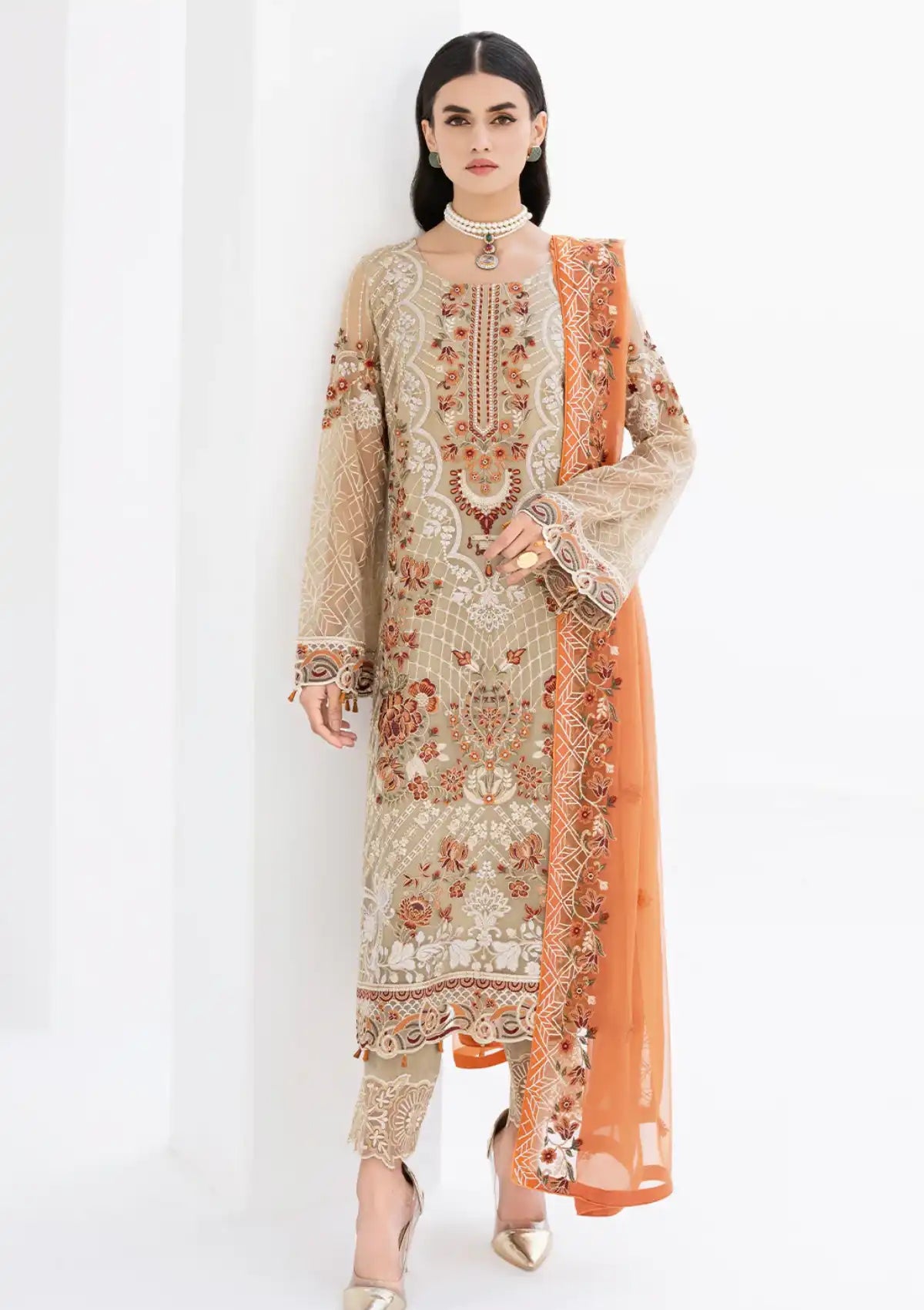 Ramsha Chevron Chiffon'23 Vol-06 A-605 - Mohsin Saeed Fabrics