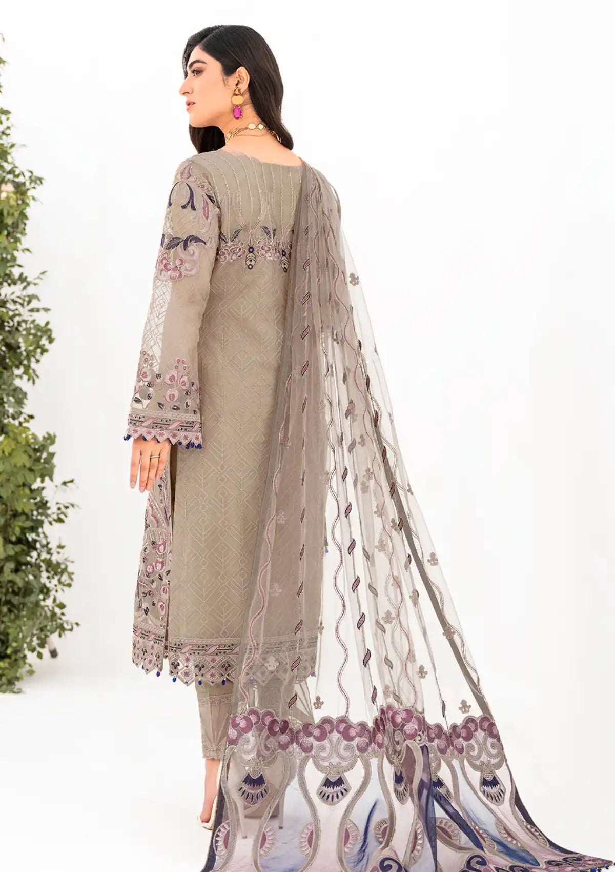 Ramsha Minhal Collection'23 Vol-08 M-809 - Mohsin Saeed Fabrics
