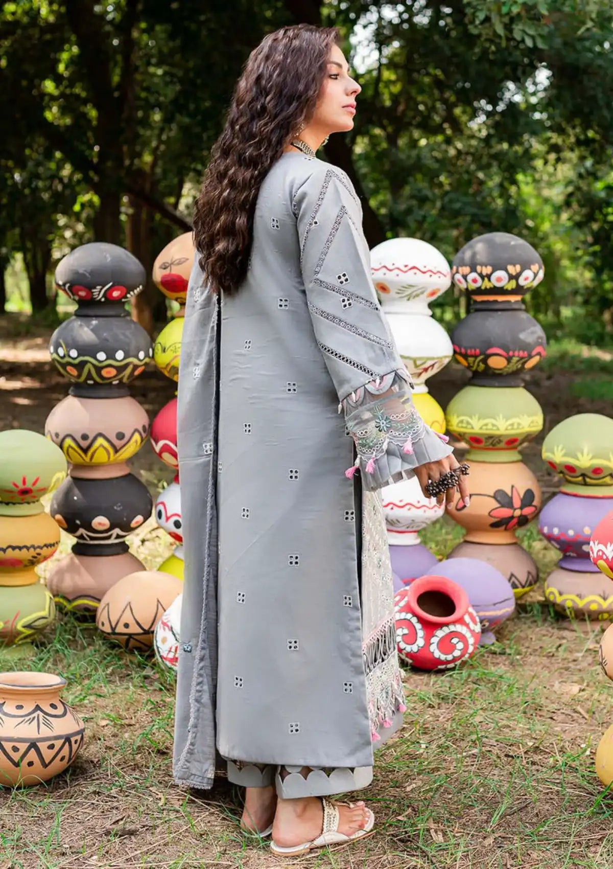 Parishay Dastak Karandi Winter'23 Vol-02 DTW-31 - Mohsin Saeed Fabrics